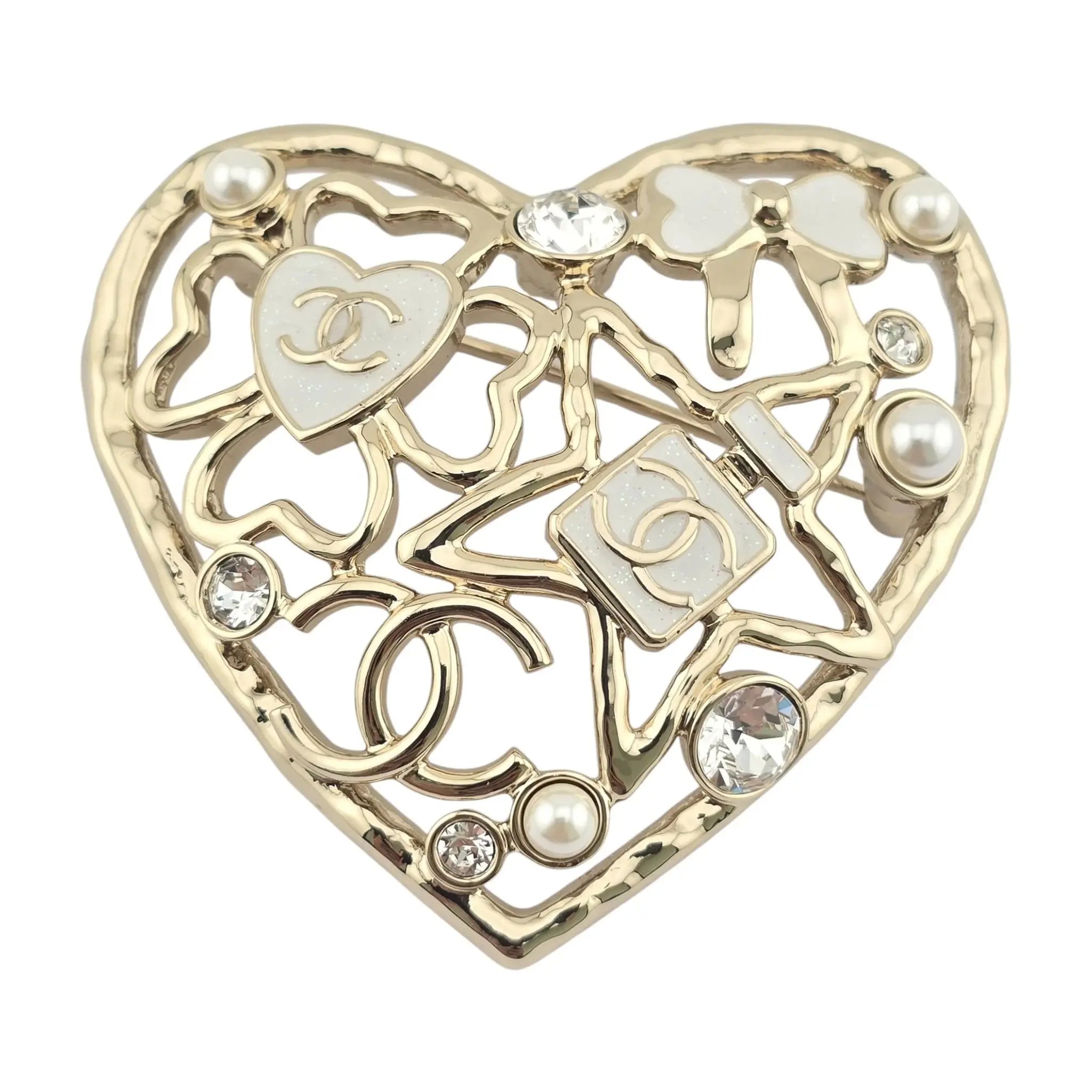 Chanel CC Heart Brooch 2025 CHANEL