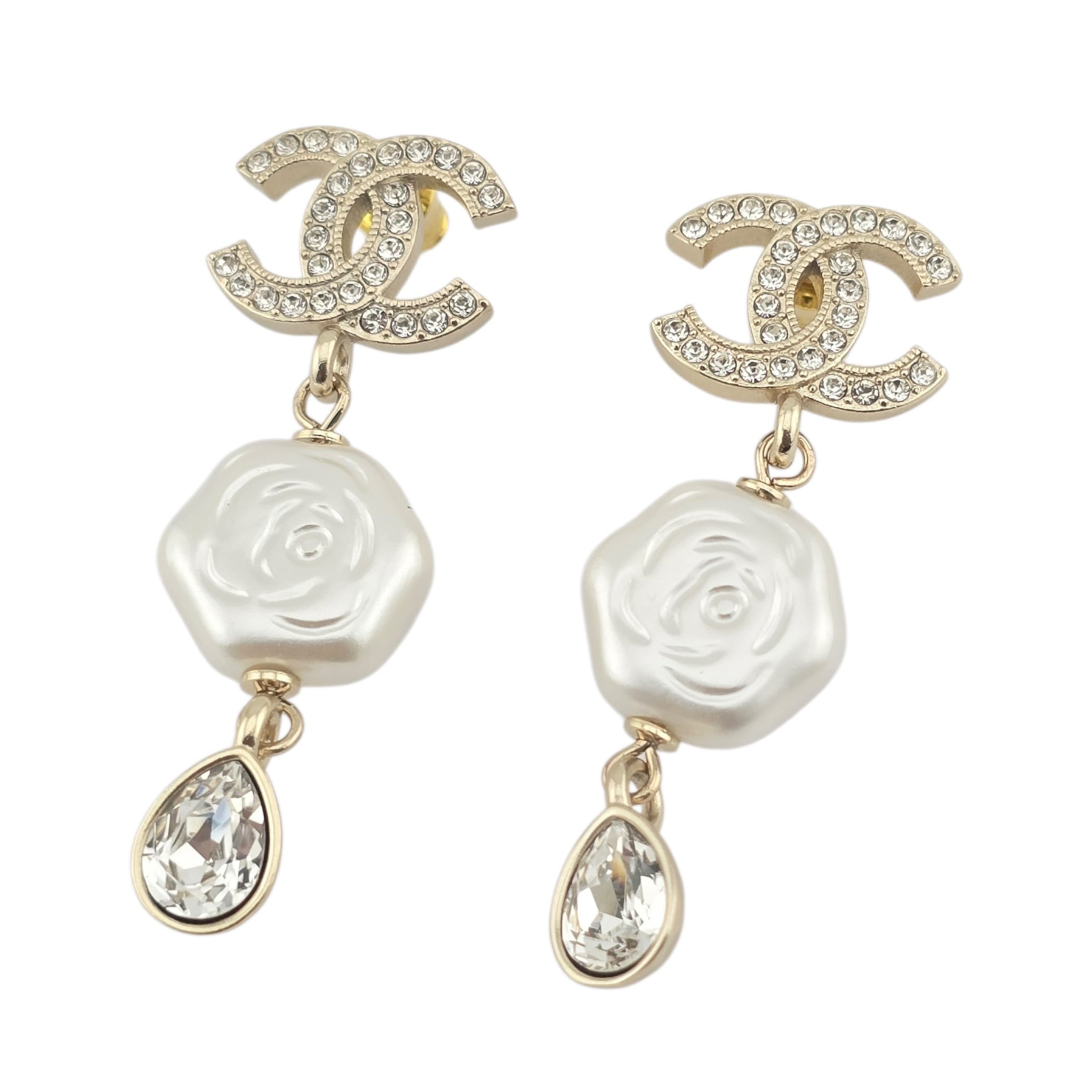 Chanel CC Drop White Resin Earrings 2025 CHANEL