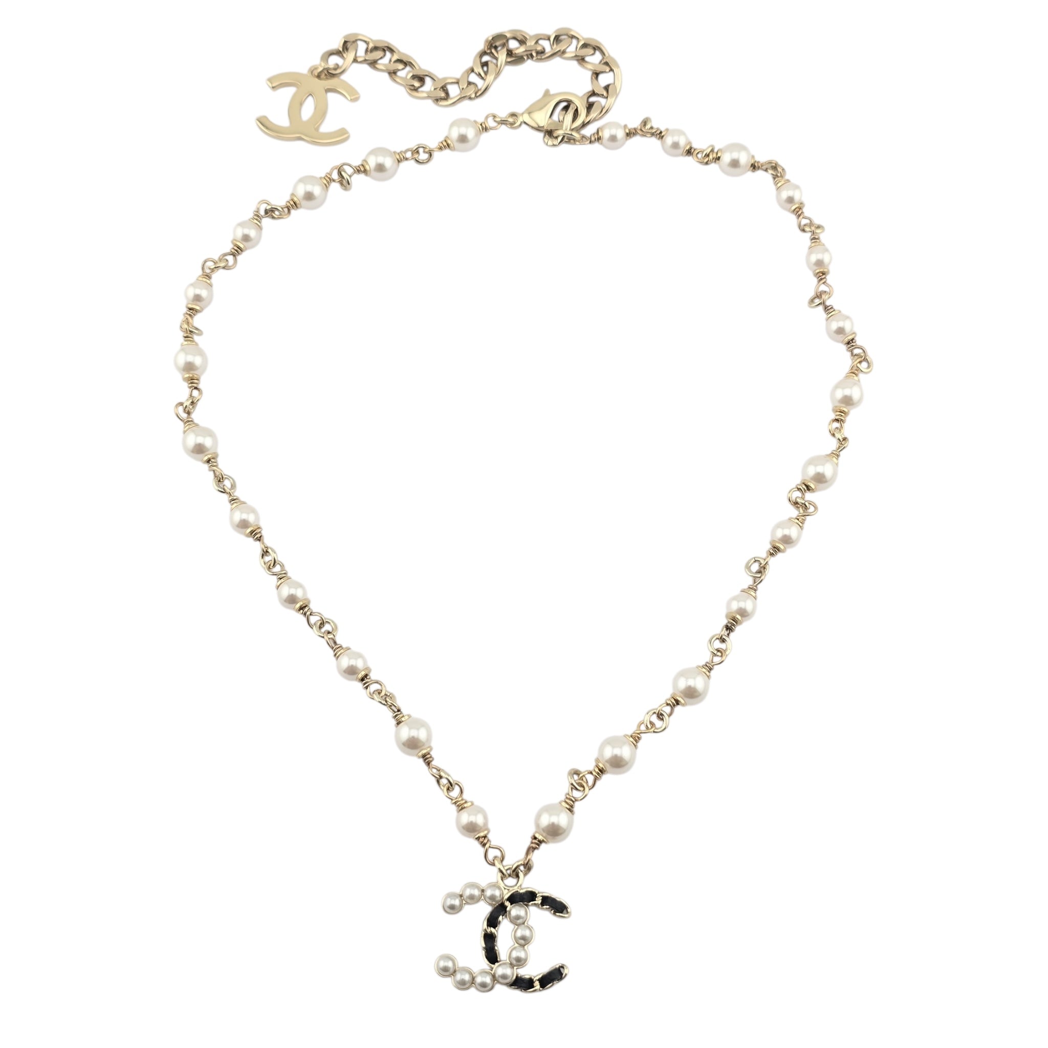 Chanel CC Gold Faux Pearl Pendant Necklace 2025