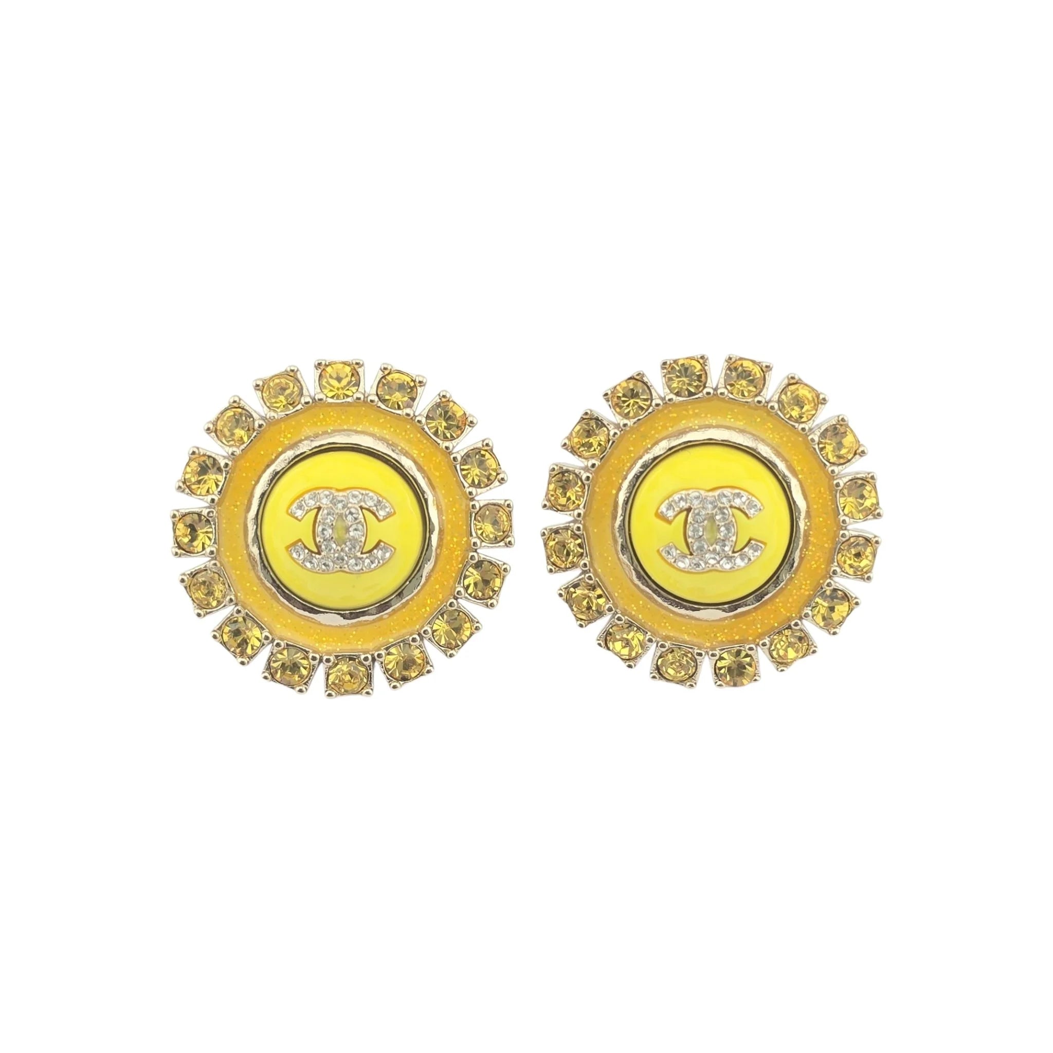 Chanel CC Yellow Crystal/Enamel Metallic Round Earrings 24 CHANEL