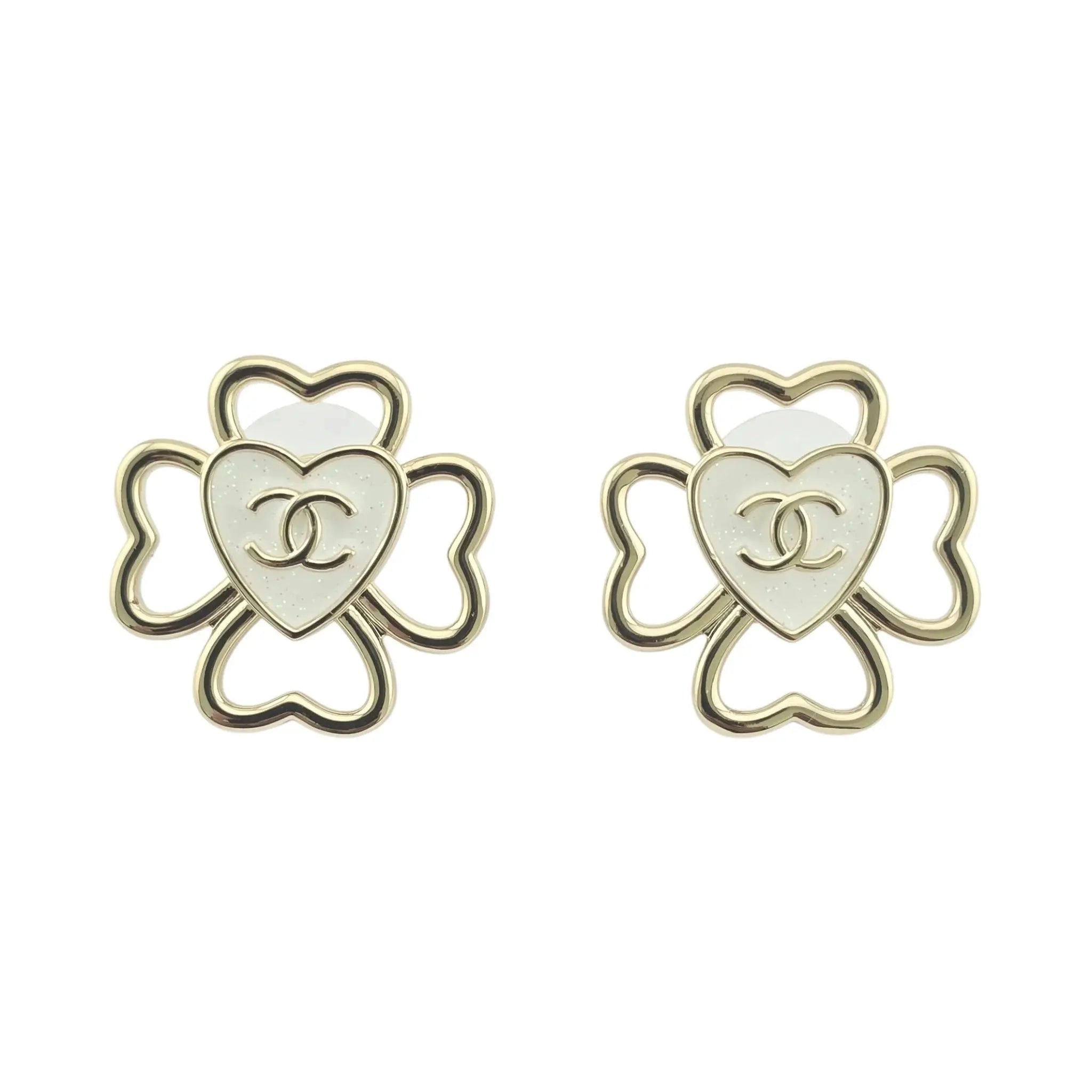 Chanel CC Heart White/Gold Earrings 2025 CHANEL