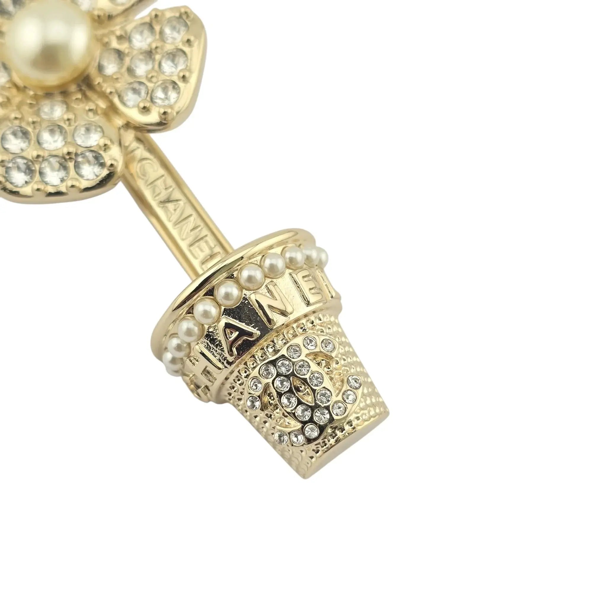 Chanel CC Faux Pearl & Strass Flower Pot Hair Clip Barrette B23 CHANEL