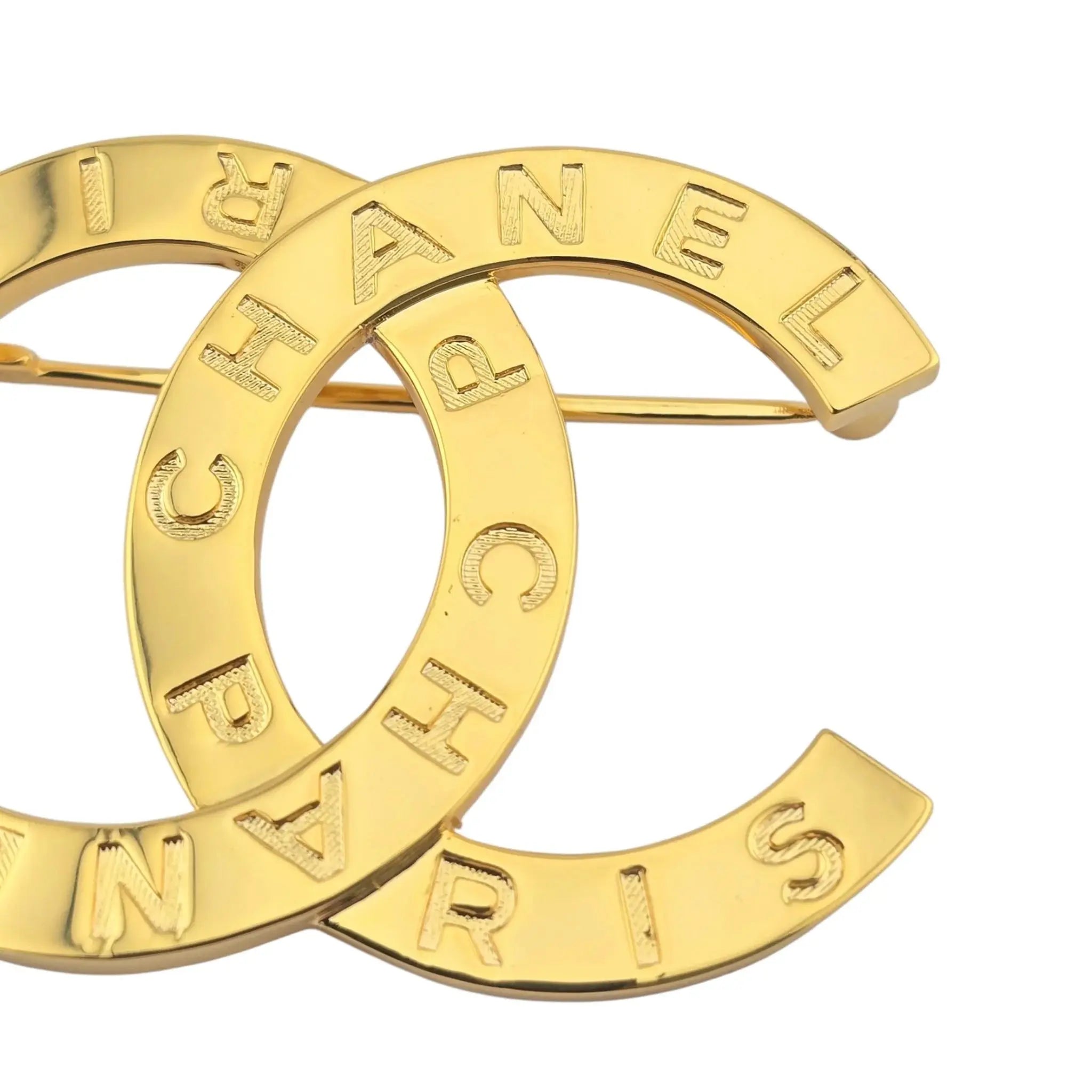 Chanel CC Metal Paris Button Large Brooch Gold 2020 CHANEL