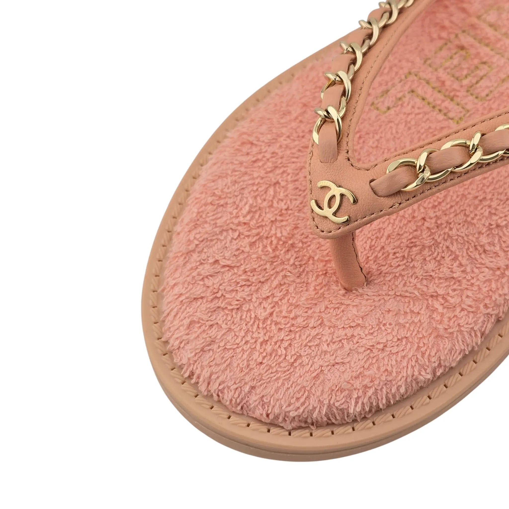 Chanel CC Calfskin Chain Thong Pink Sandals 39 UK6 CHANEL