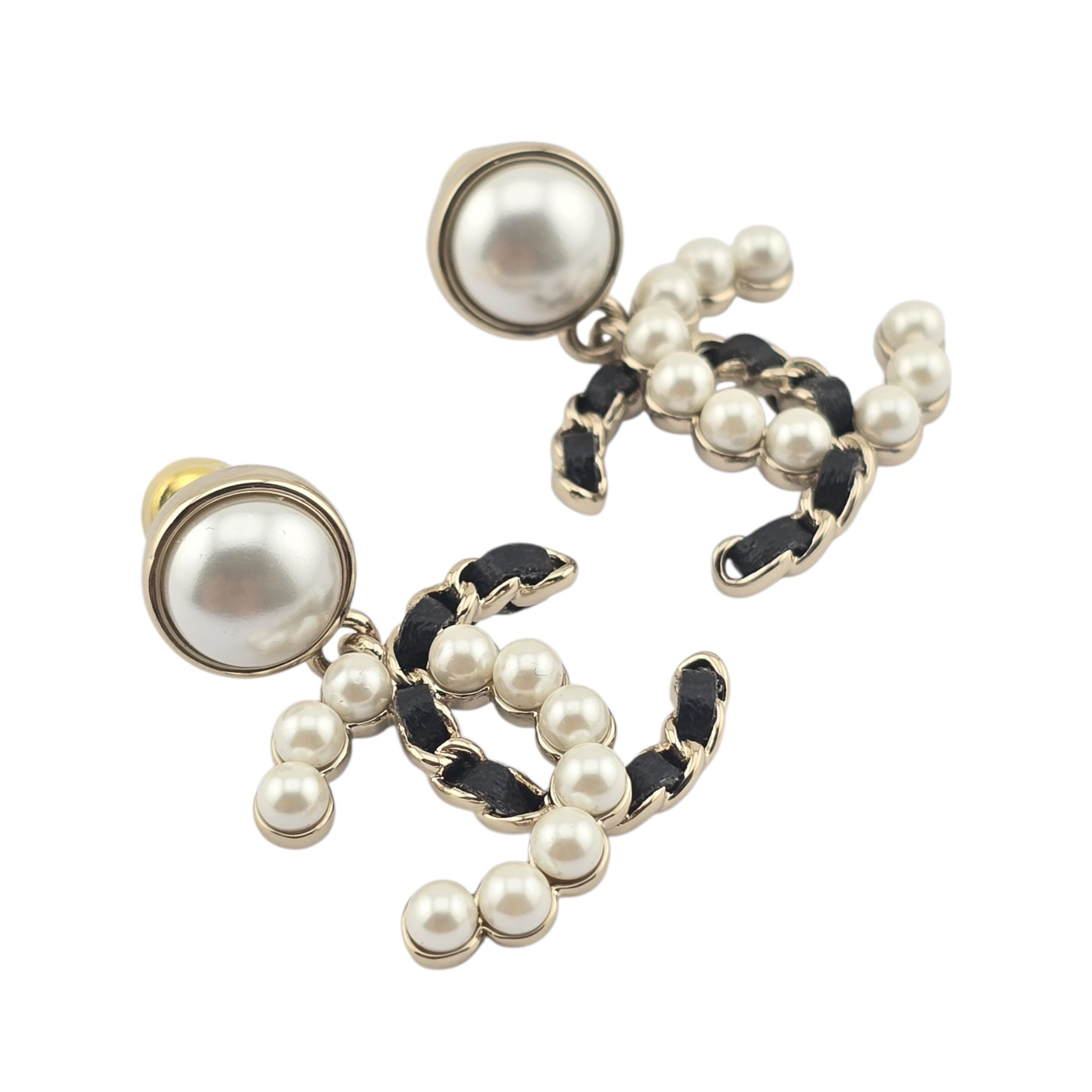 Chanel CC Faux Pearl Leather Drop Earrings 2025