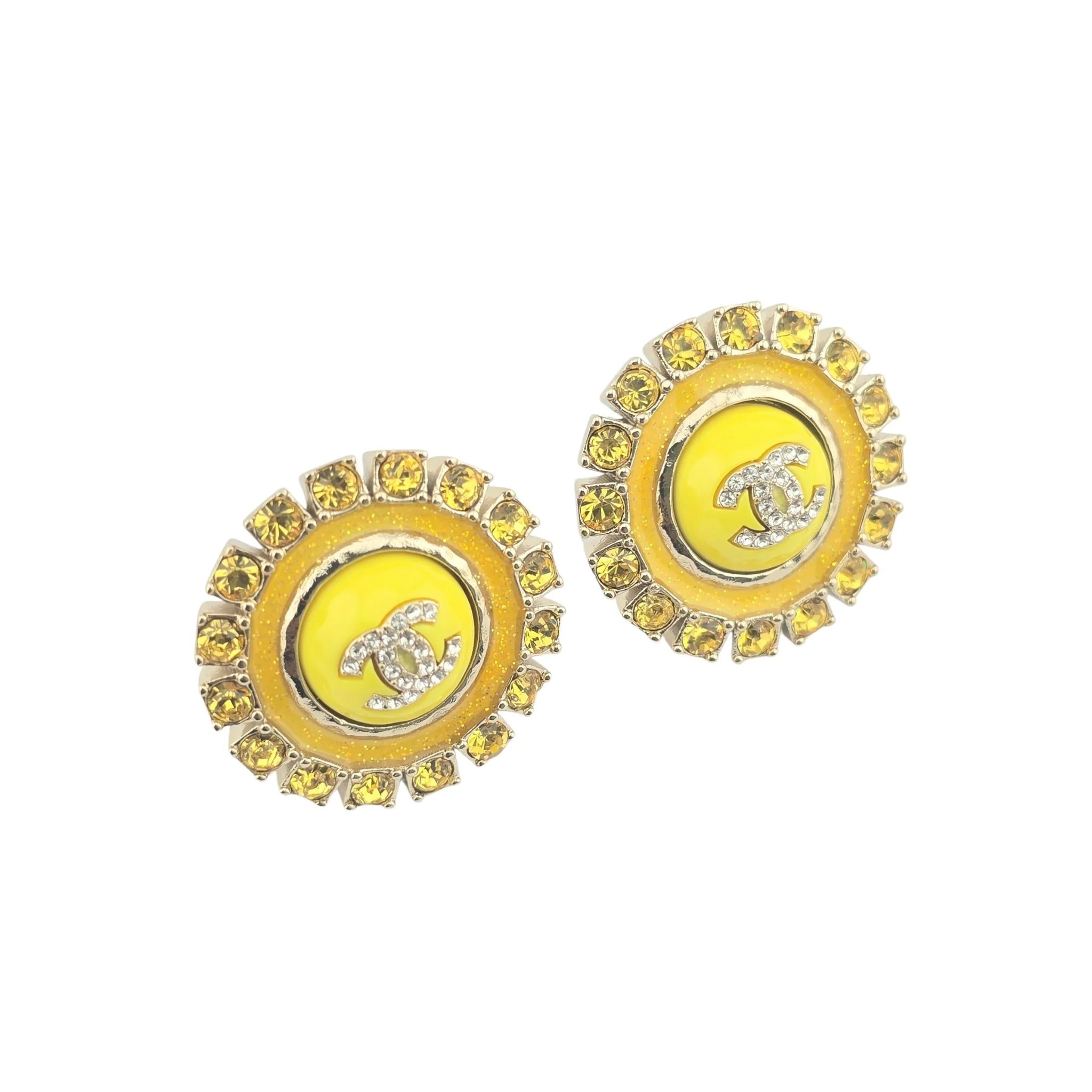 Chanel CC Yellow Crystal/Enamel Metallic Round Earrings 24 CHANEL