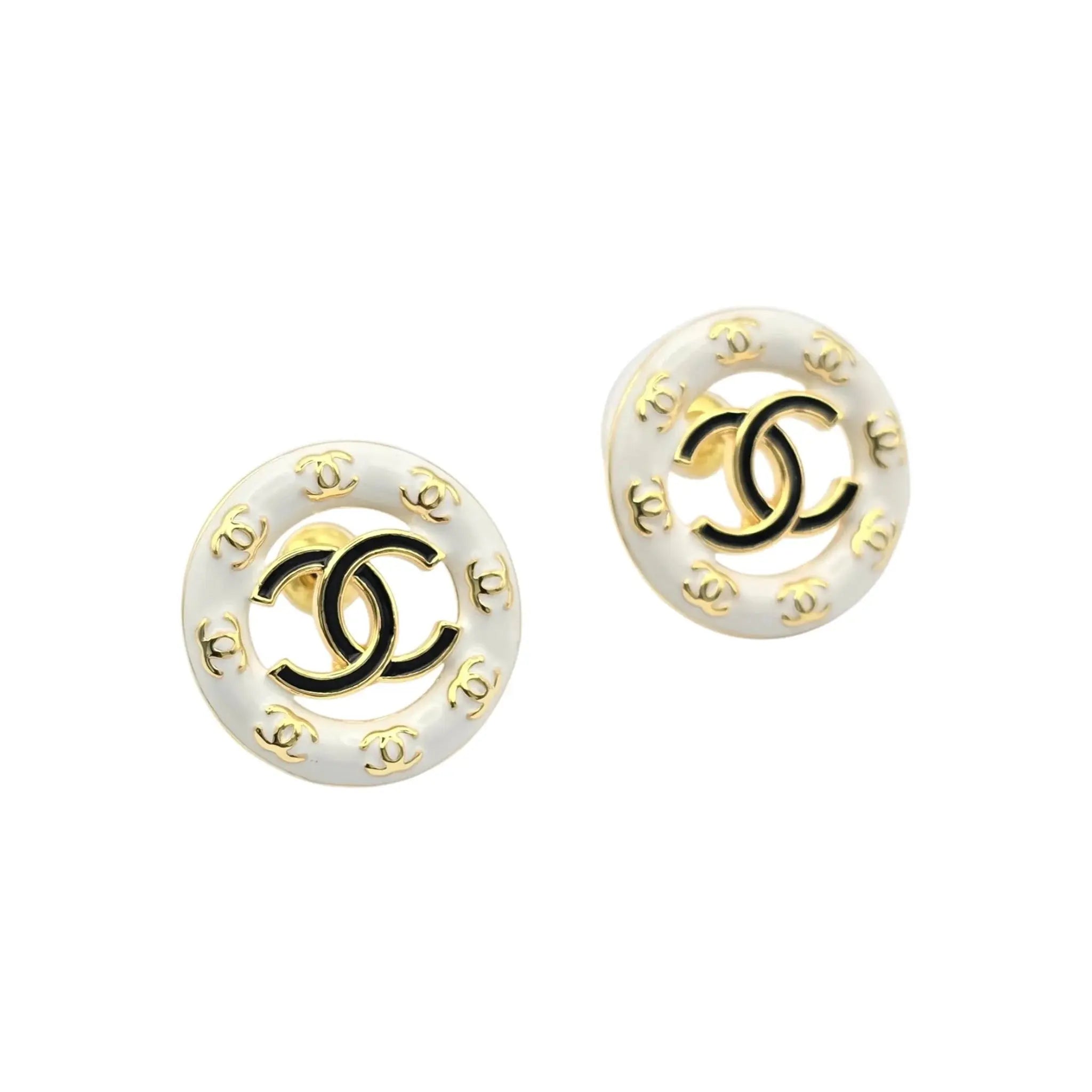 Chanel CC Round Stud Earrings White/Black Enamel 2024 CHANEL