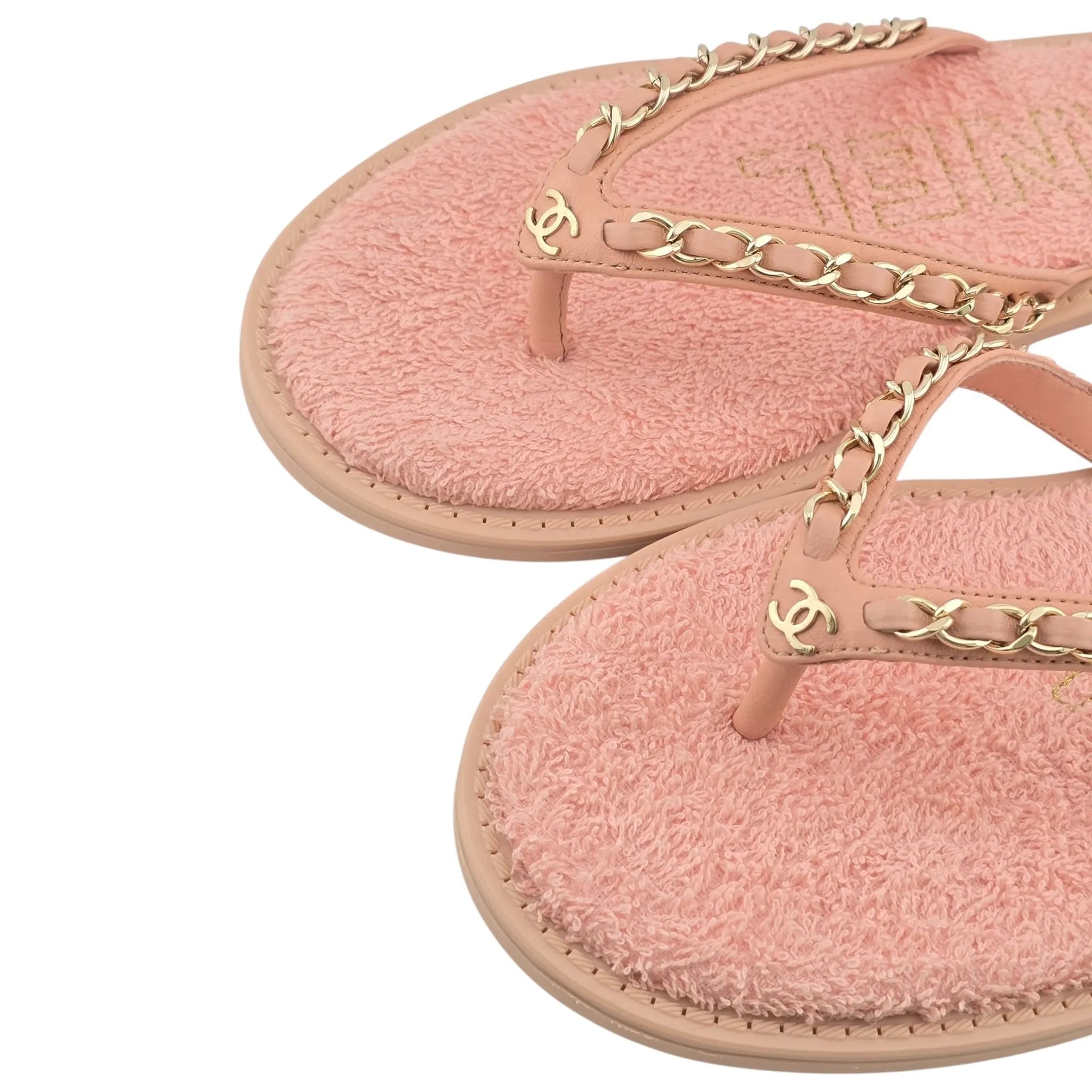 Chanel CC Calfskin Chain Thong Pink Sandals 39 UK6 CHANEL