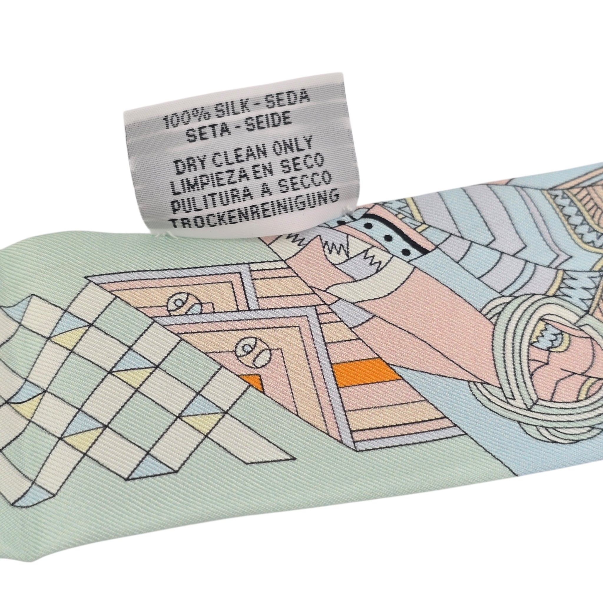 Hermes Silk De l'Ombrelle Aux Duels Twilly Ciel Rose Pale Orange HERMES