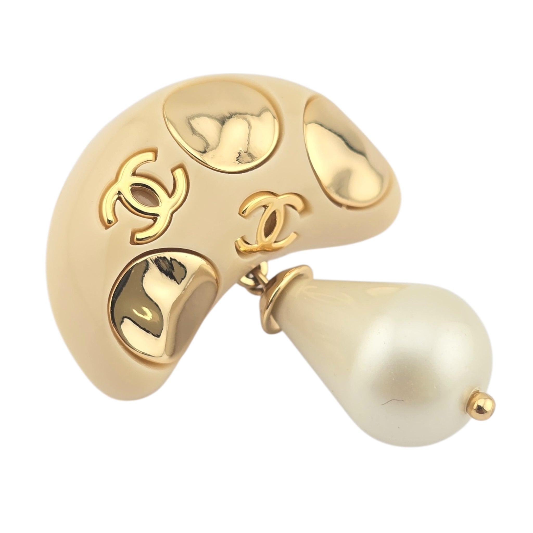 Chanel CC Mushroom Gold Faux Pearl Pin Brooch CHANEL