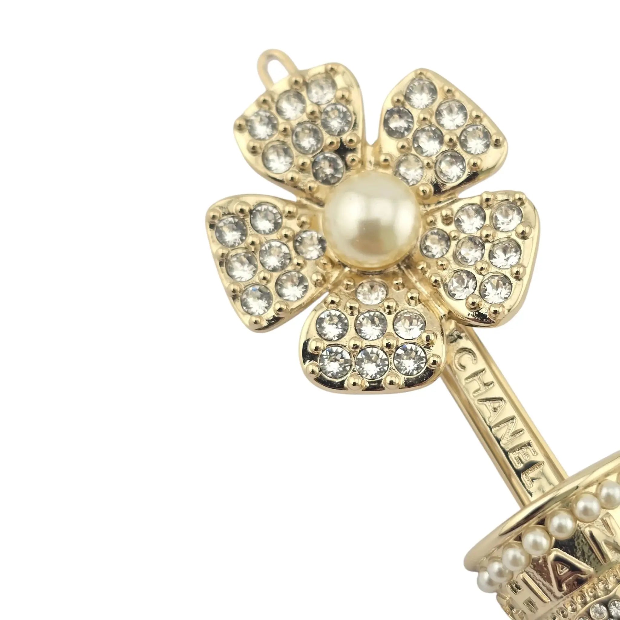 Chanel CC Faux Pearl & Strass Flower Pot Hair Clip Barrette B23 CHANEL
