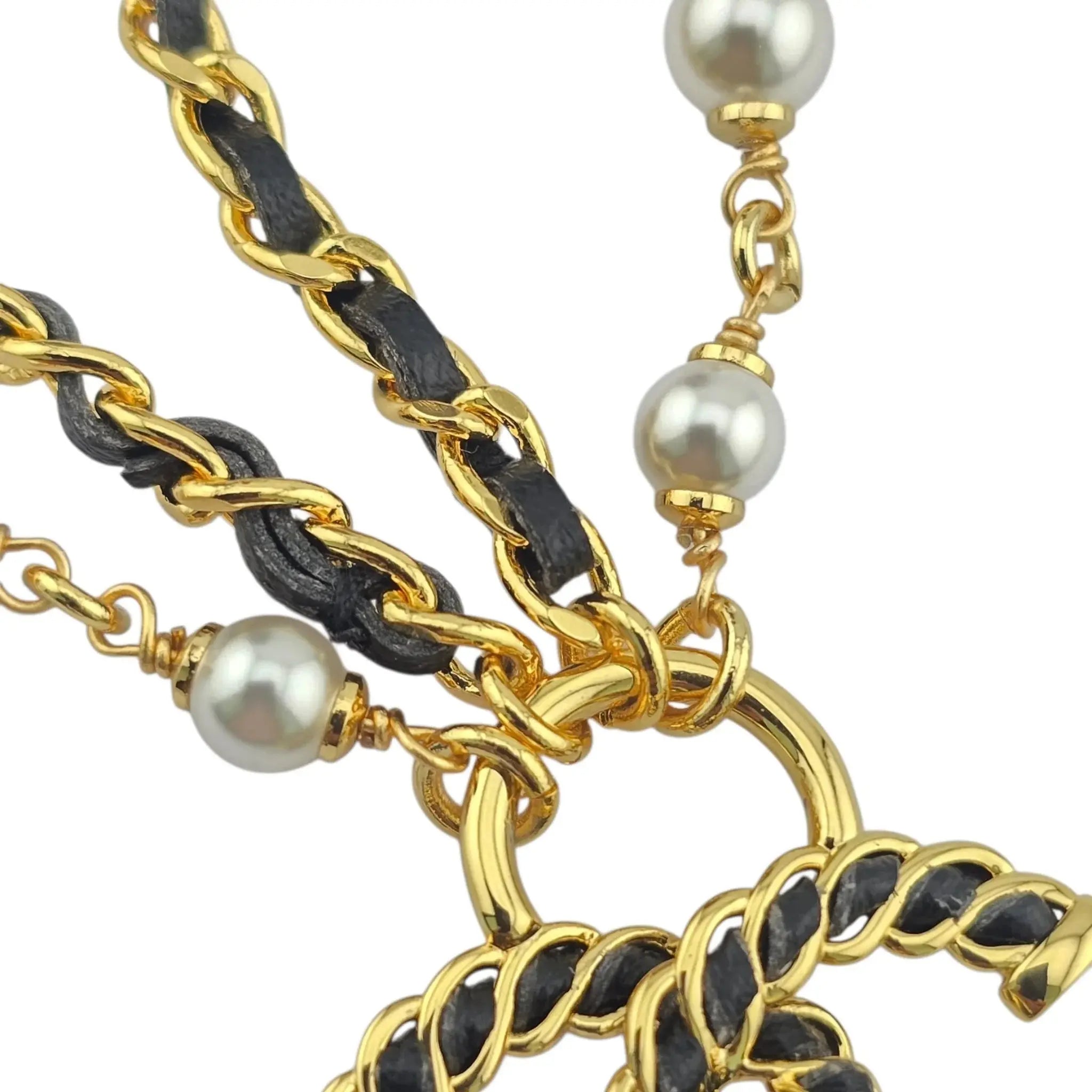 Chanel CC Faux Pearl Leather Necklace 2024 CHANEL