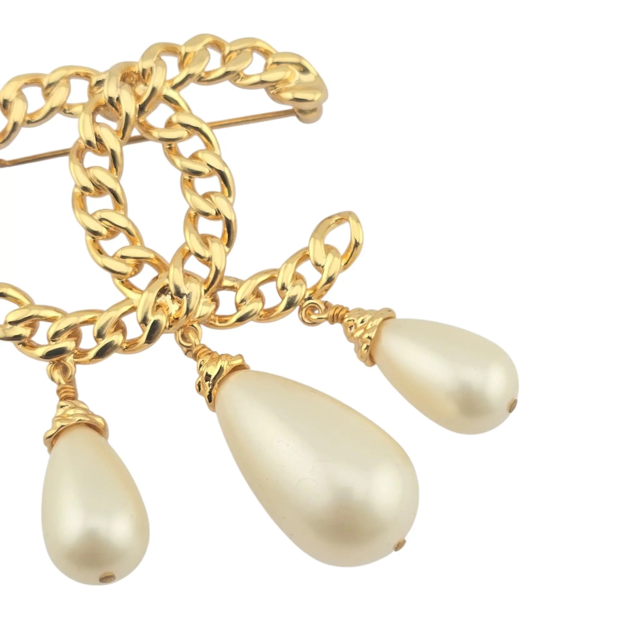 Chanel CC Gold Faux Pearl Brooch B20 K
