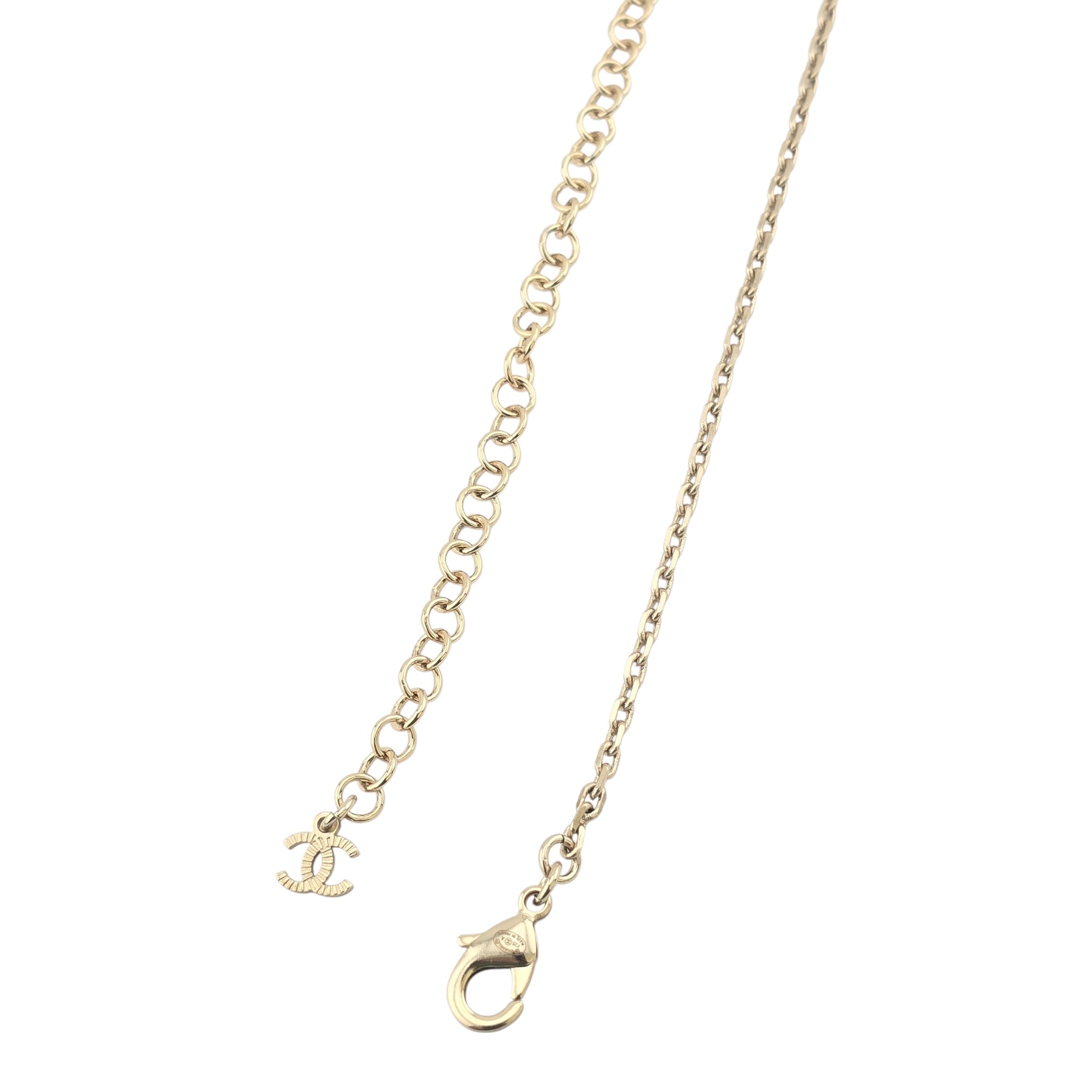 Chanel CC White Pendant Necklace 2025