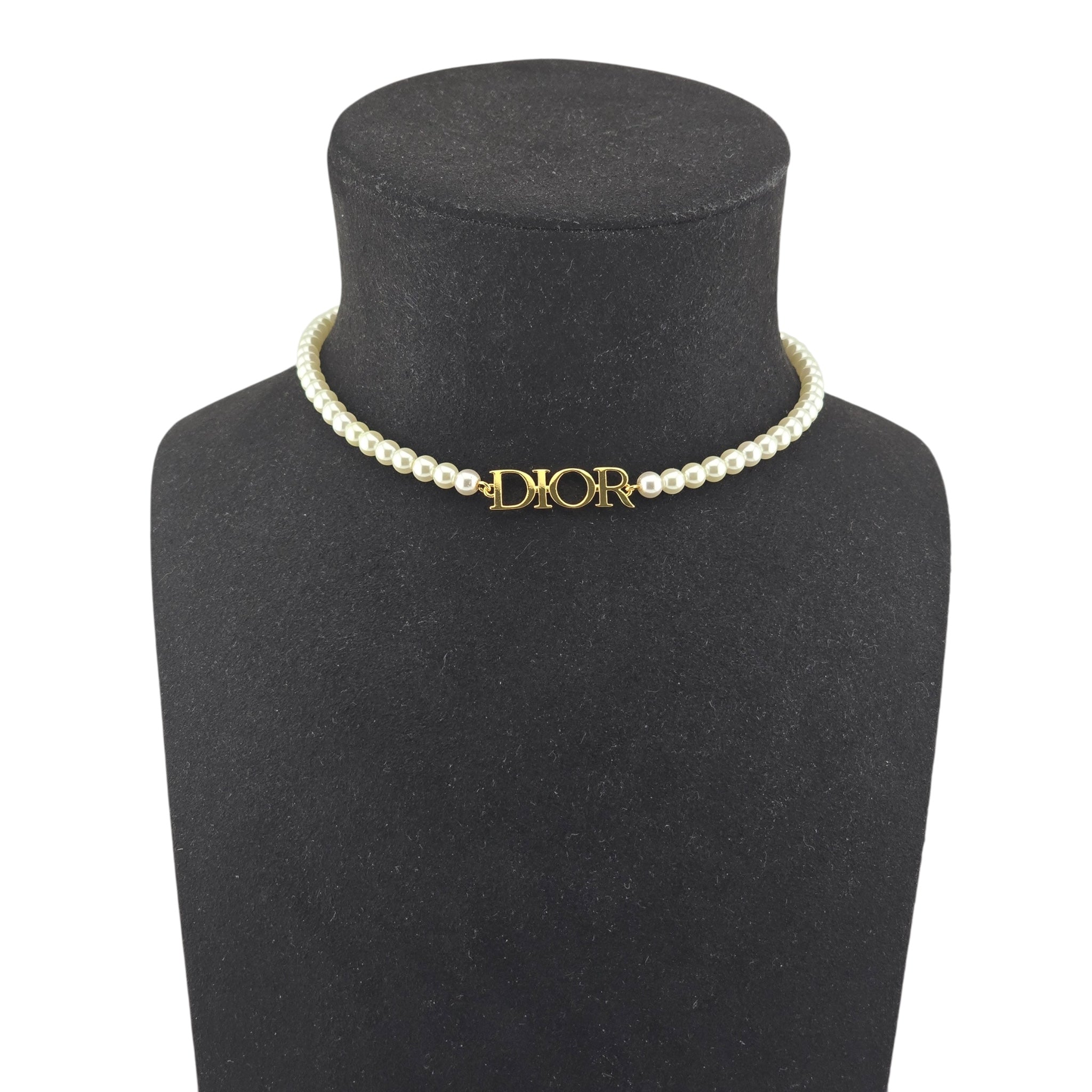 Christian Dior Dio(r)evolution Pearl Necklace