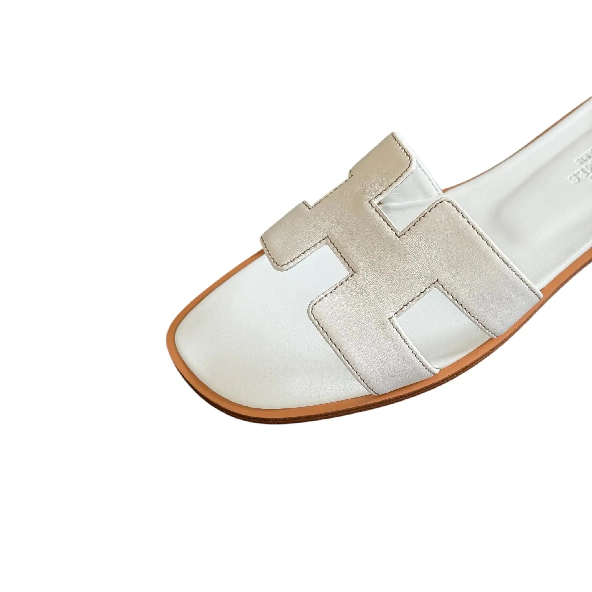 Hermes Oran Sandal White Blanc - 39 UK 6 HERMES