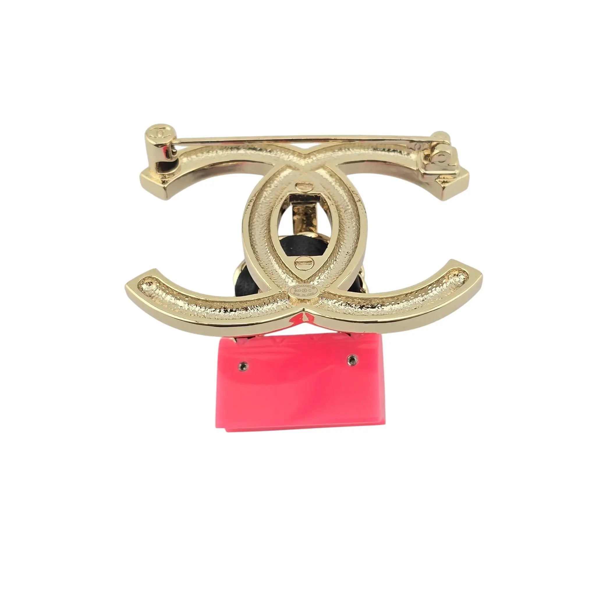 Chanel CC Crystal Resin Flap Bag Brooch Gold Pink 2023 CHANEL