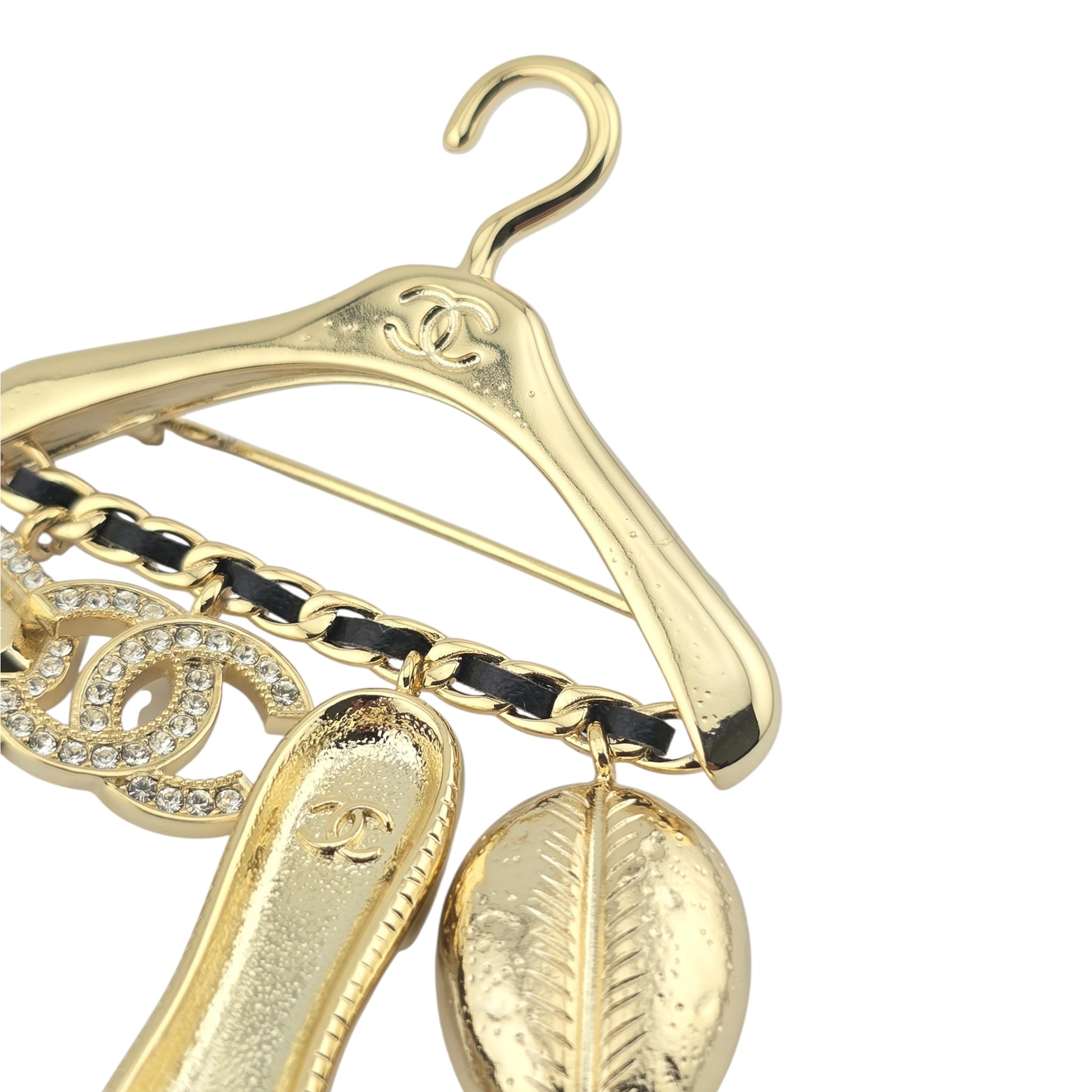 Chanel CC Crystal Charms Hanger Brooch Gold Black 2023