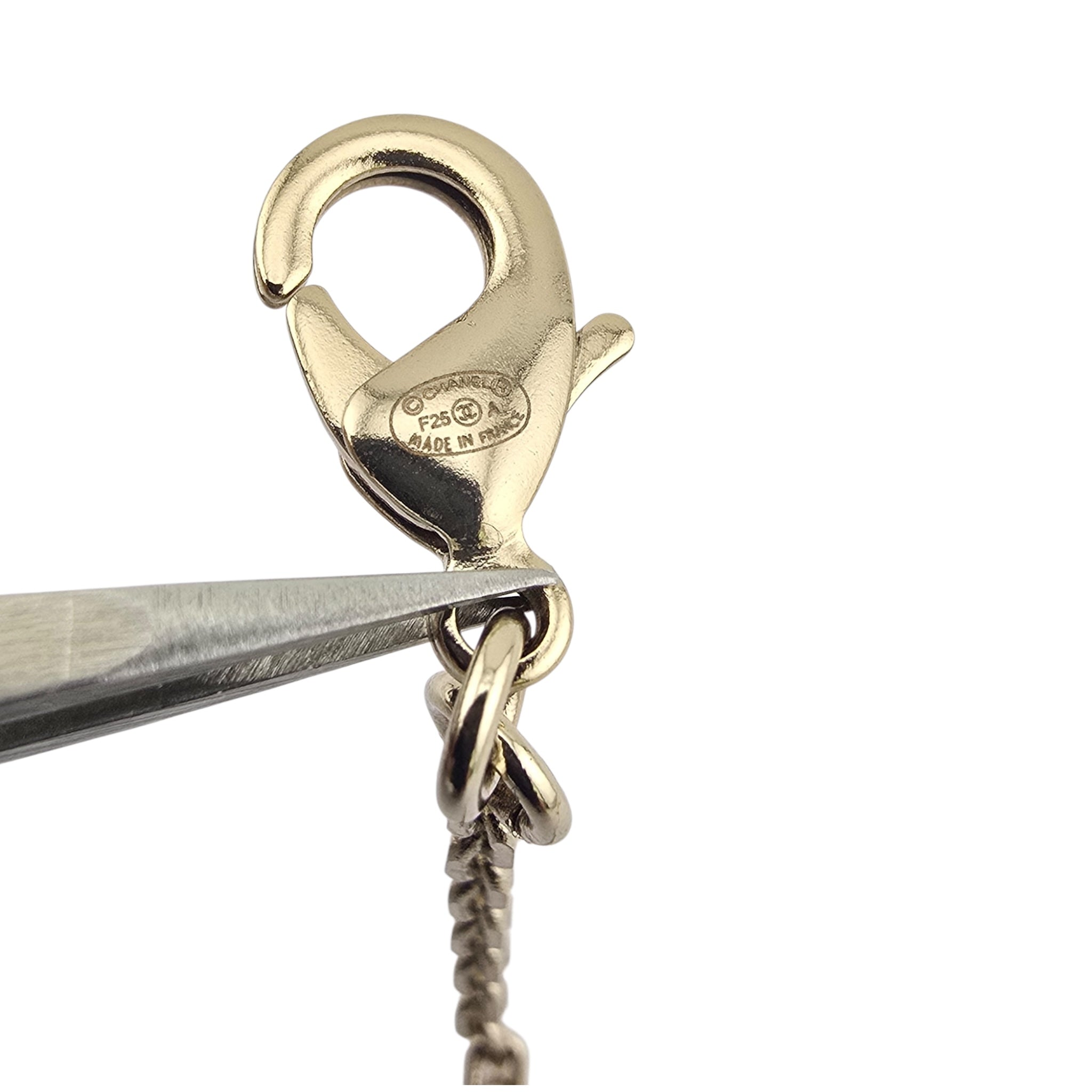 Chanel CC White Pendant Necklace 2025