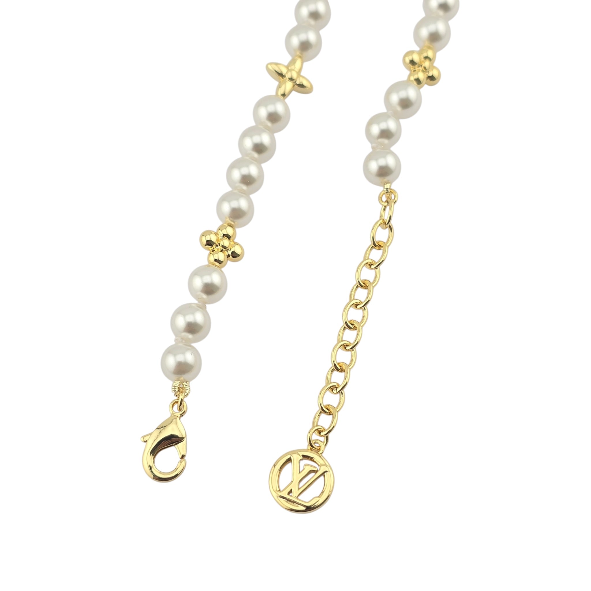 Louis Vuitton My LV Pearl Collier Necklace