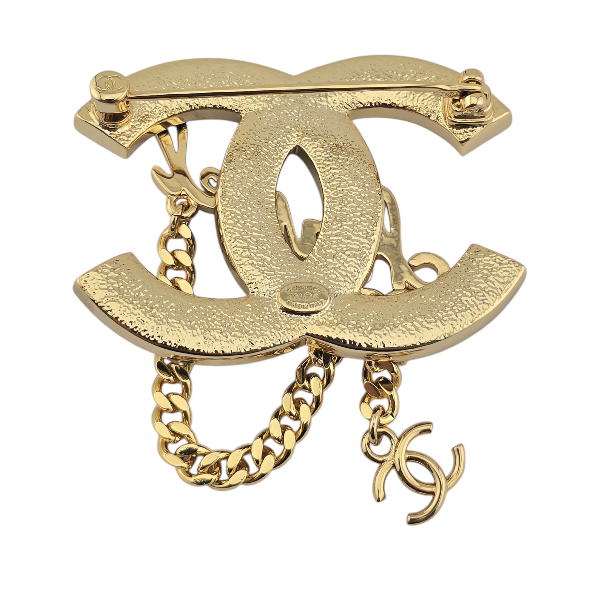 Chanel CC Metal Resin Star Logo Brooch Gold Black 2024 CHANEL