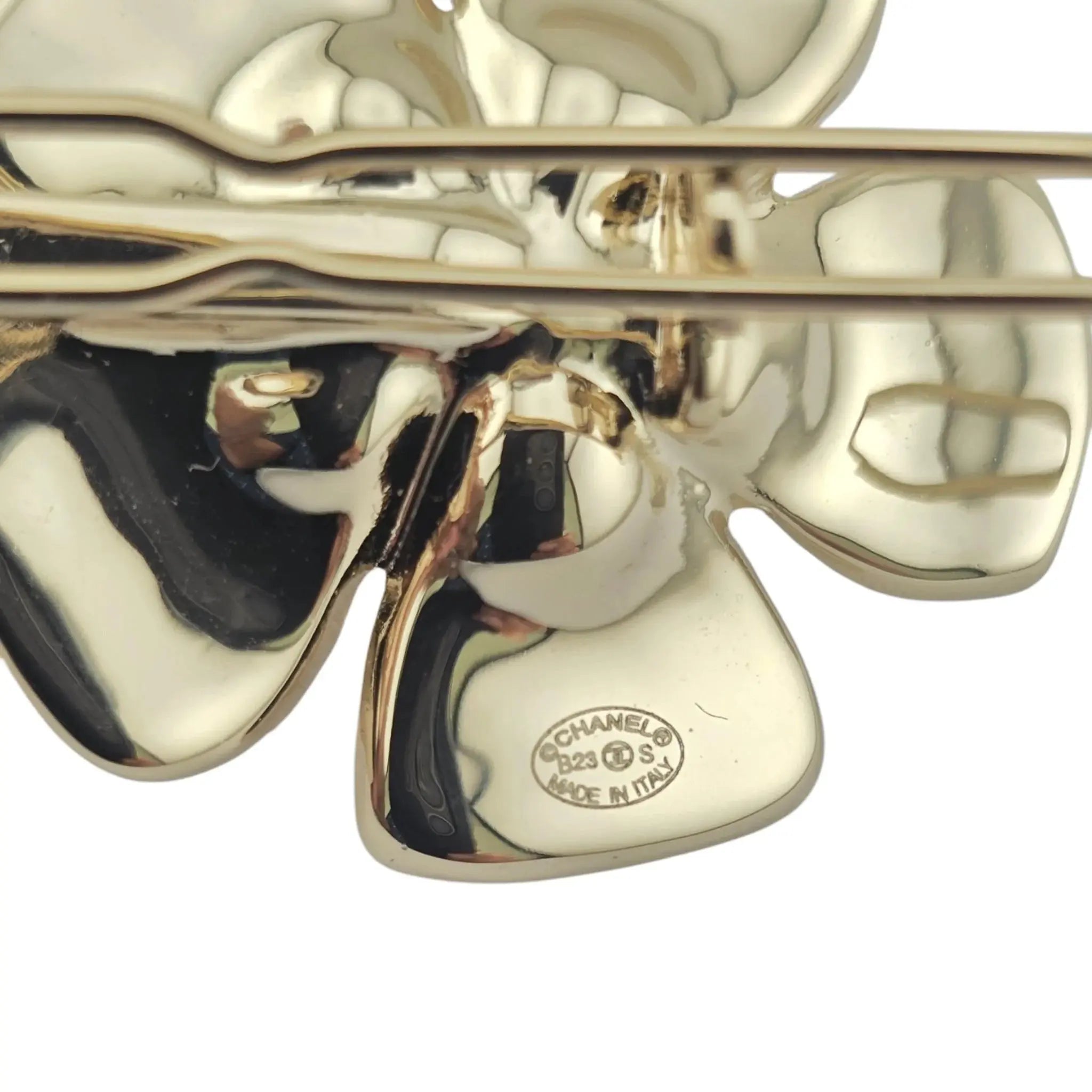 Chanel CC Faux Pearl & Strass Flower Pot Hair Clip Barrette B23 CHANEL