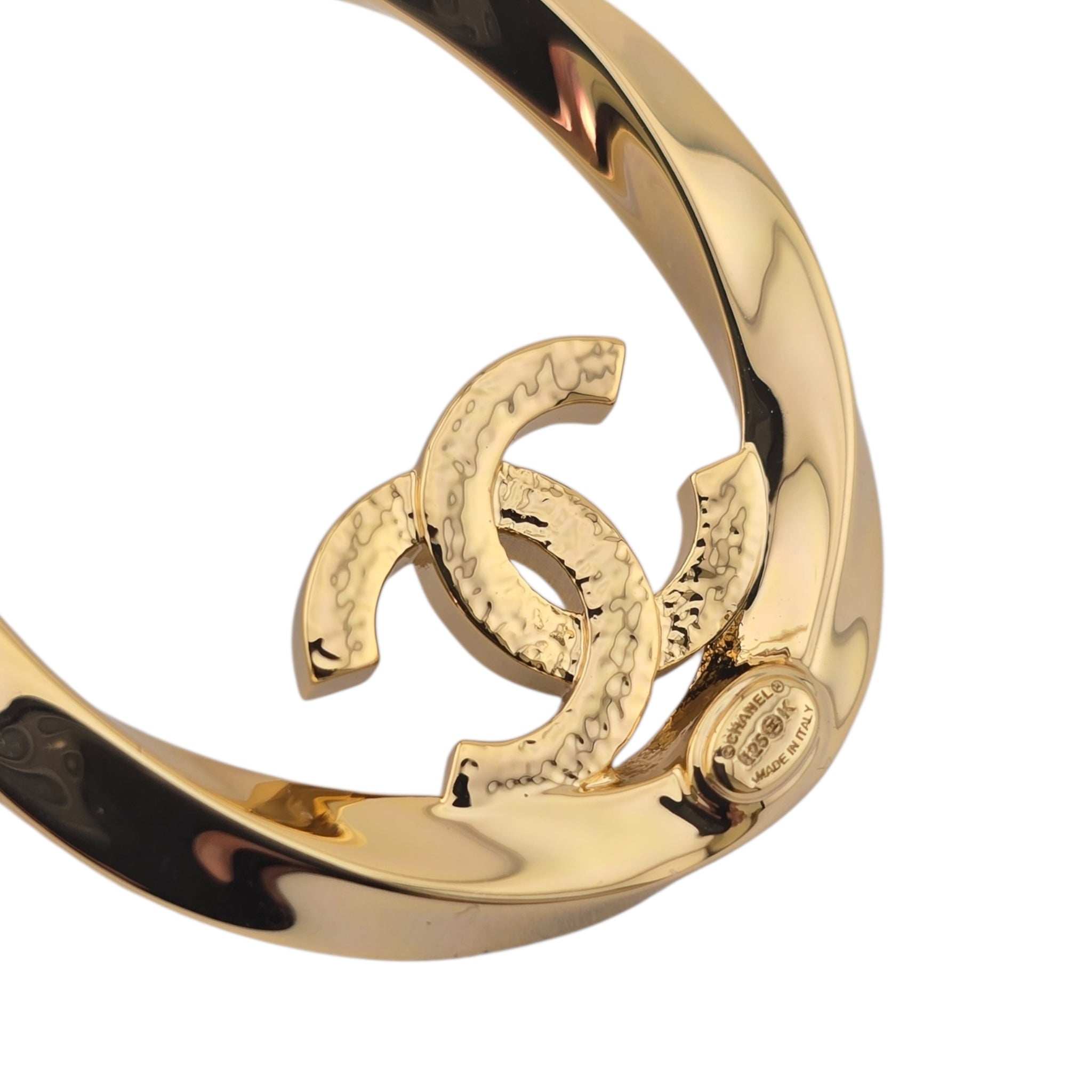 Chanel CC Gold Oval Earrings 2025 CHANEL