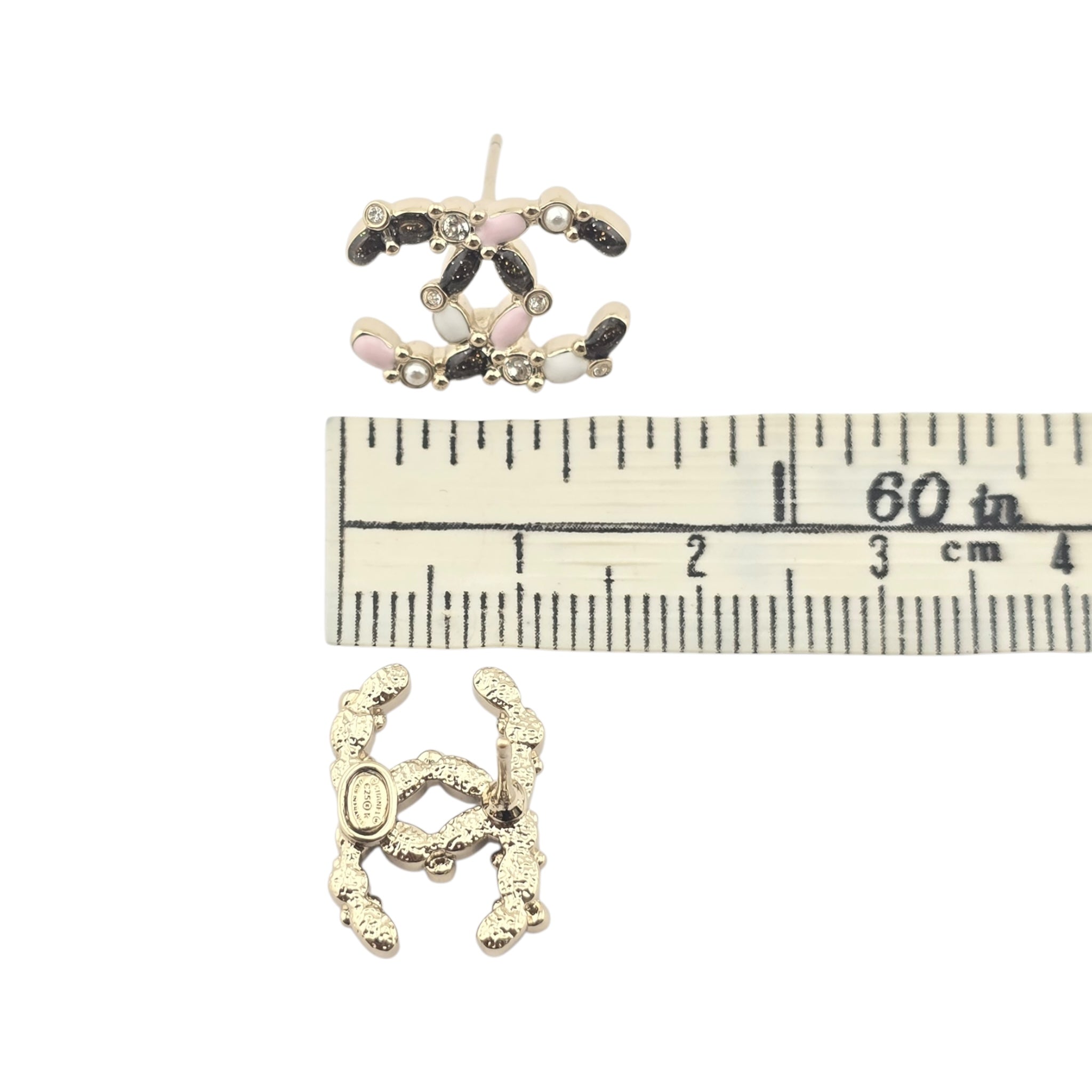 Chanel CC Gold Enamel Stud Earrings 2025 CHANEL