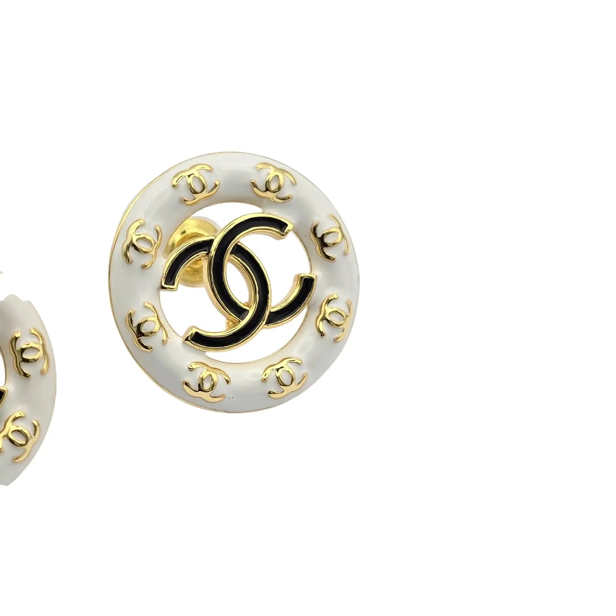Chanel CC Round Stud Earrings White/Black Enamel 2024 CHANEL