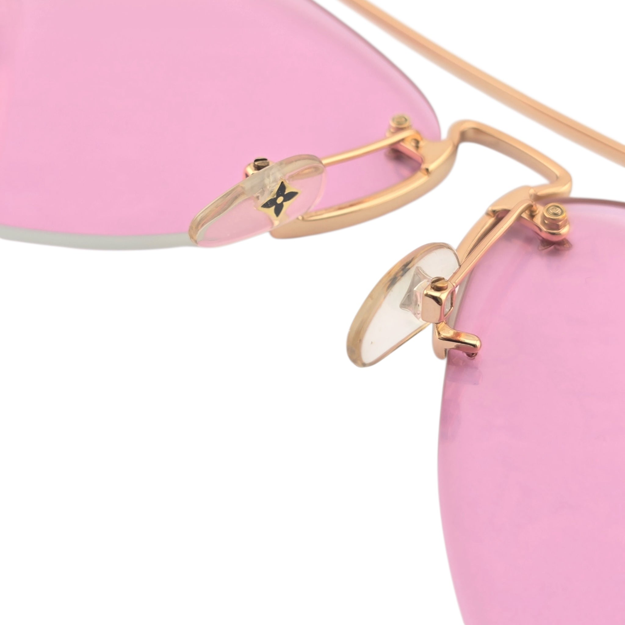 LOUIS VUITTON LV GREASE GOLD SUNGLASSES