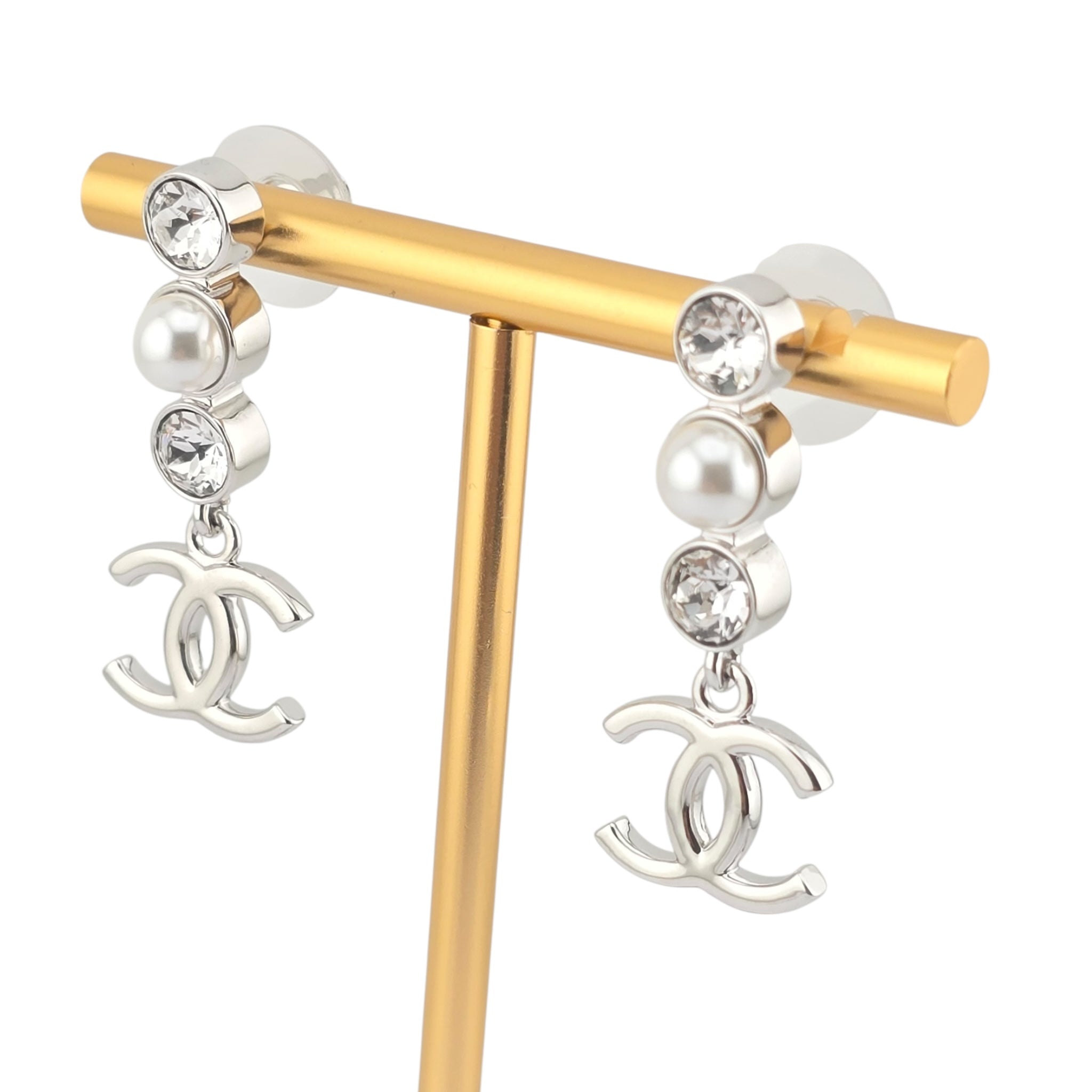 Chanel CC Silver Crystal Pearl Earrings 2025 CHANEL