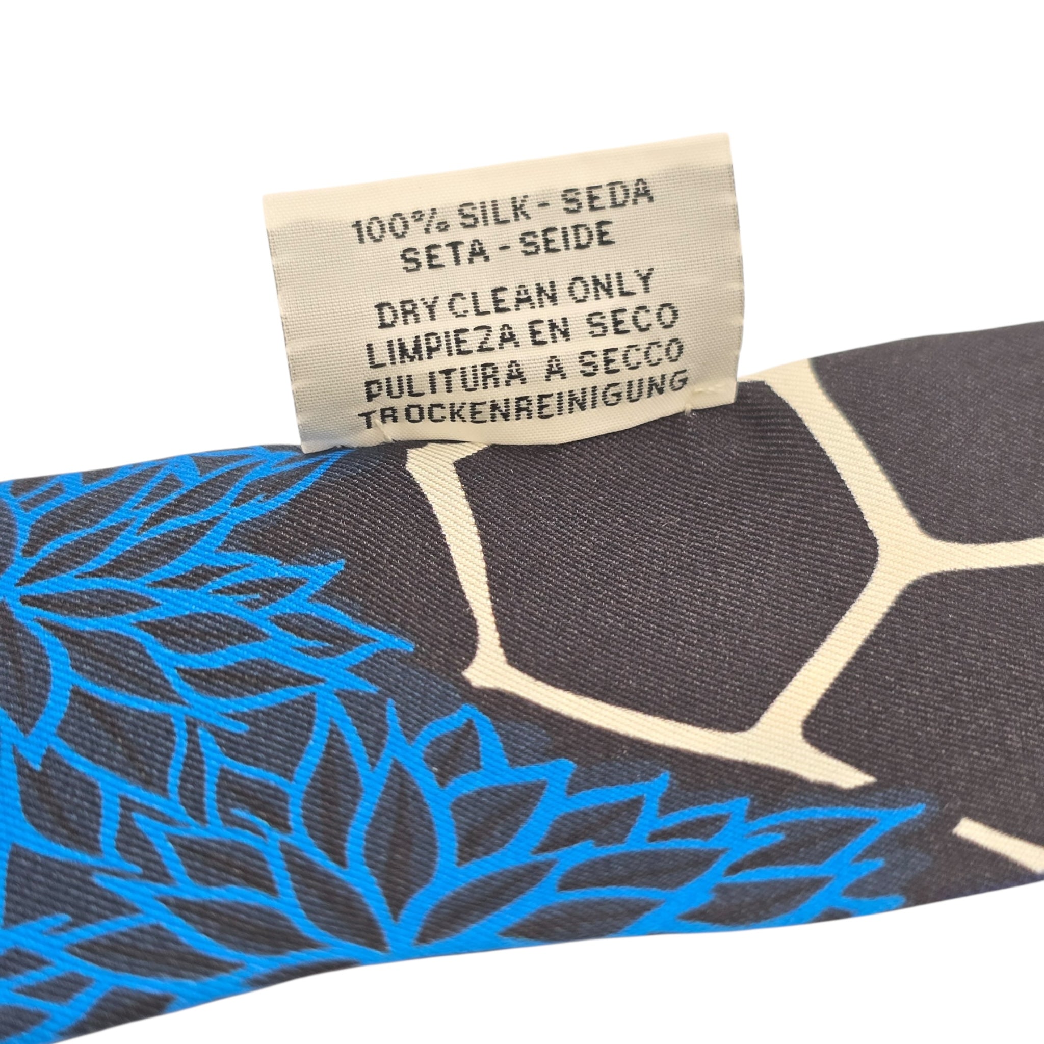 Hermes Silk Twilly The Three Graces Black Blue HERMES