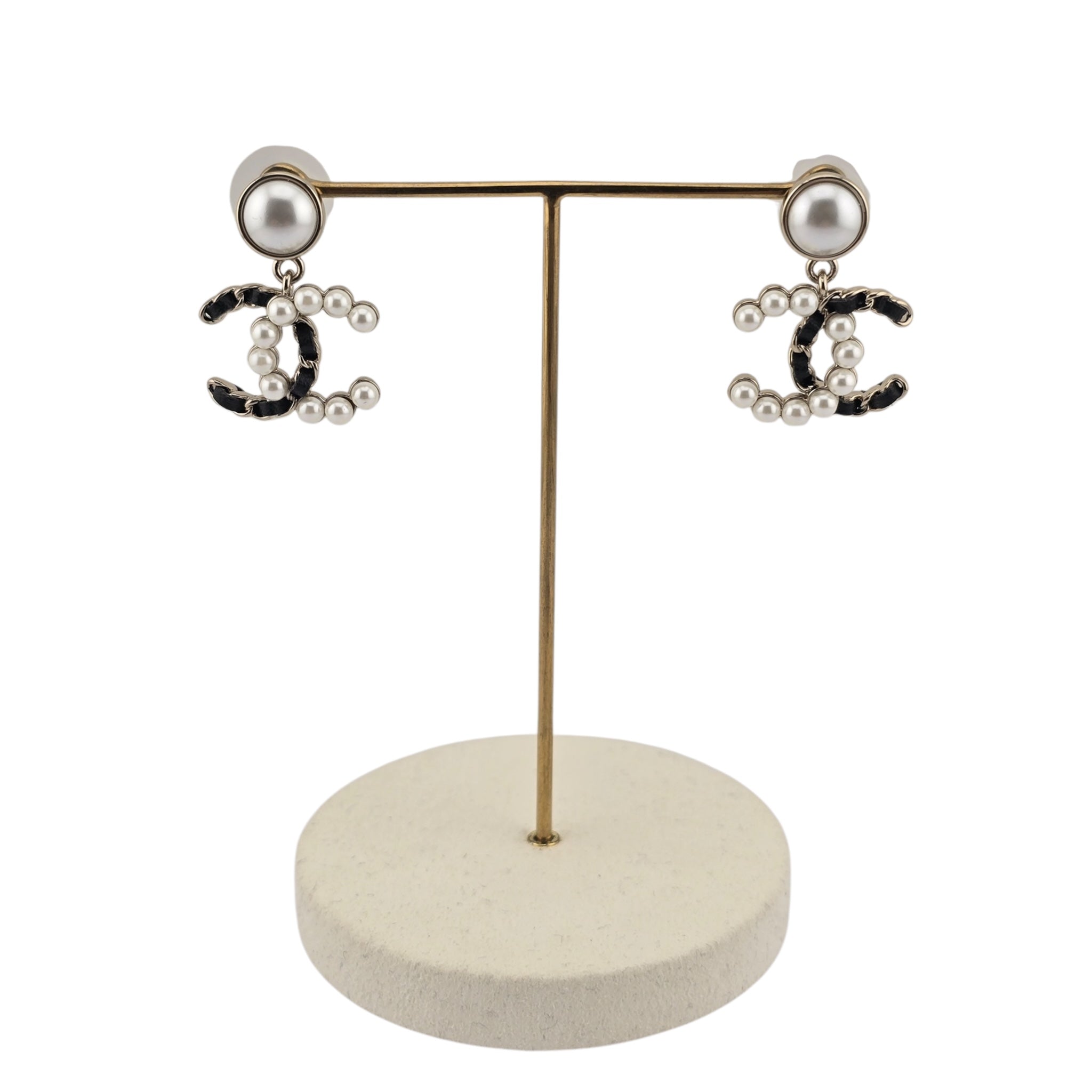 Chanel CC Faux Pearl Leather Drop Earrings 2025