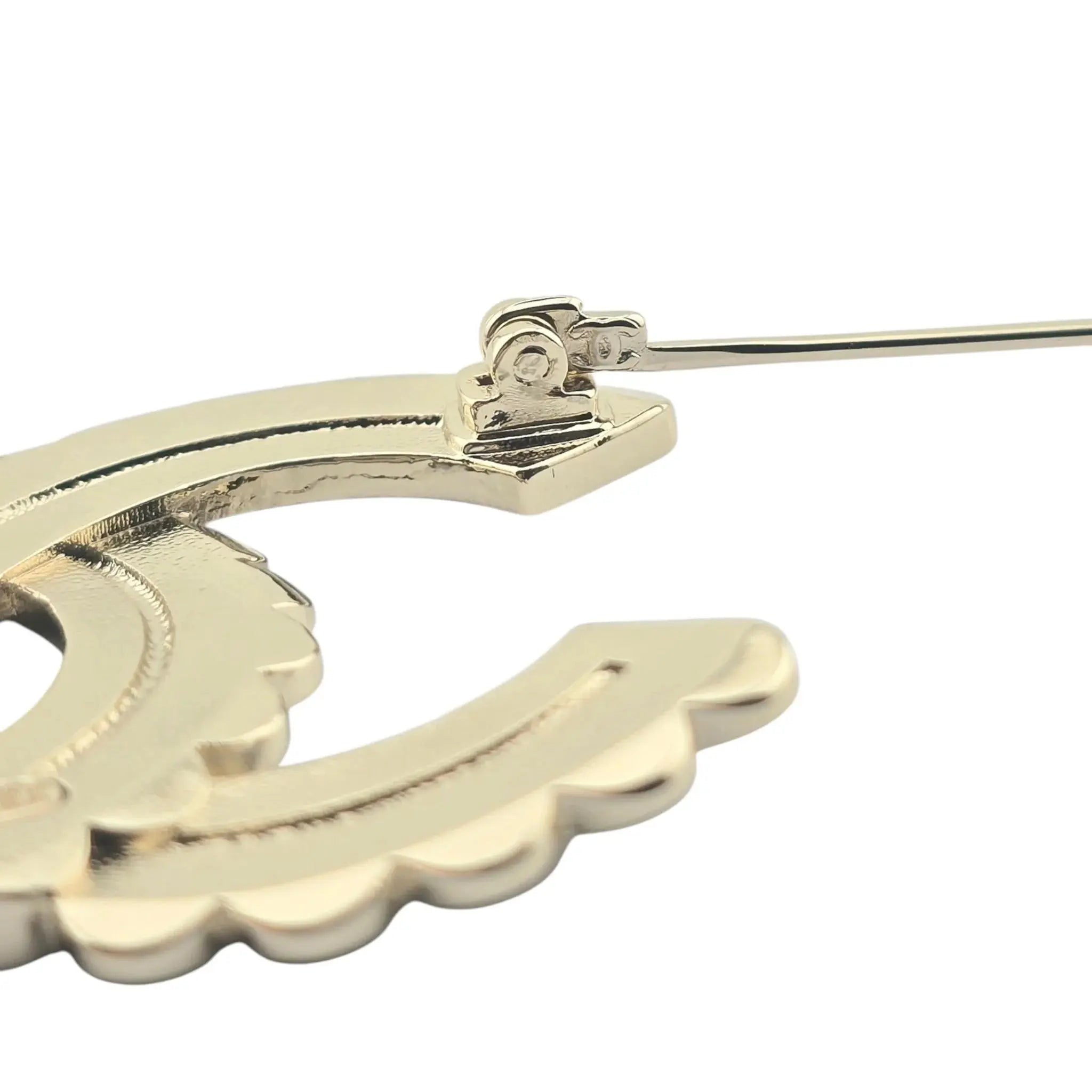 Chanel CC Enamel Black/White Brooch 2024 CHANEL