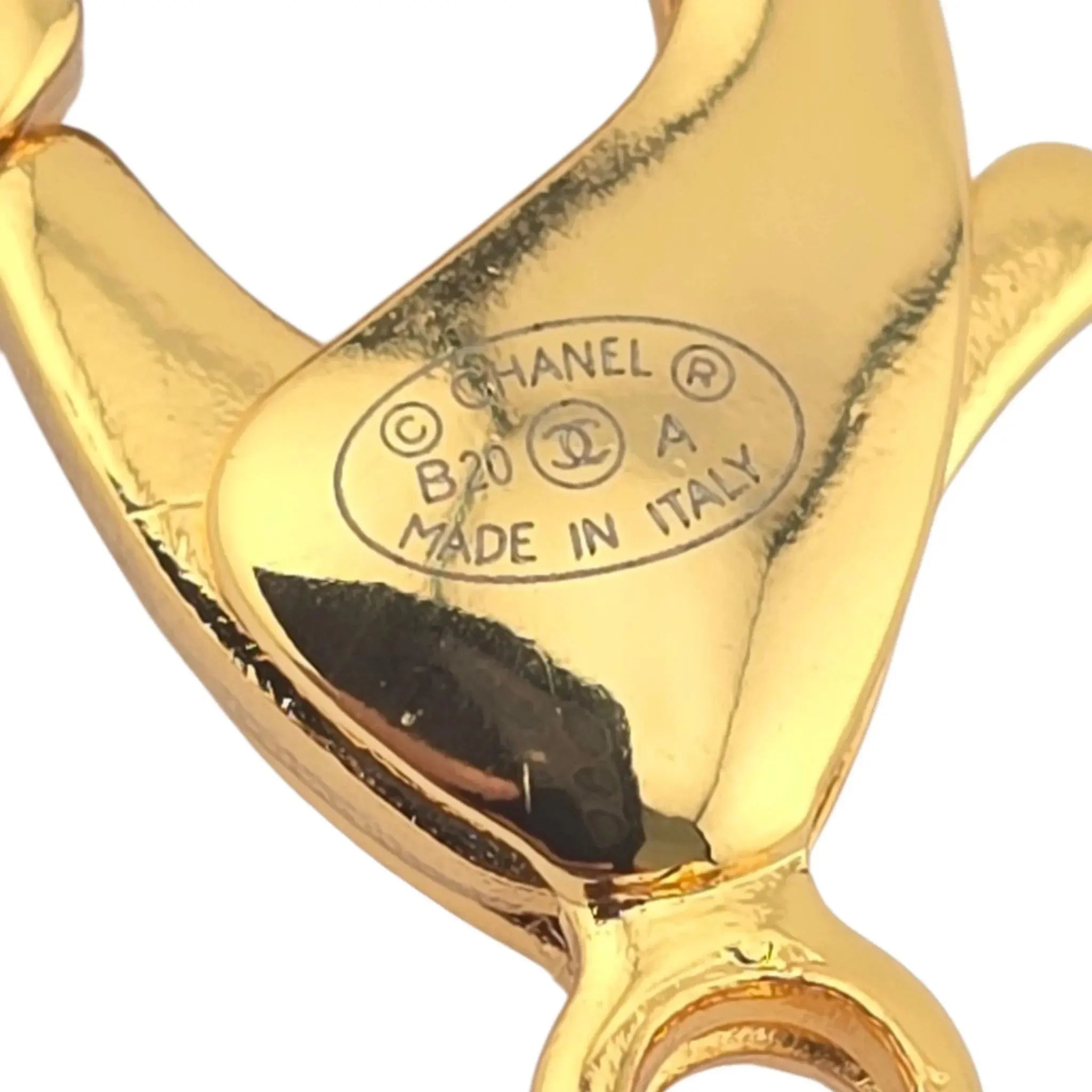 Chanel CC Faux Pearl Gold Button Pendant 2020 CHANEL