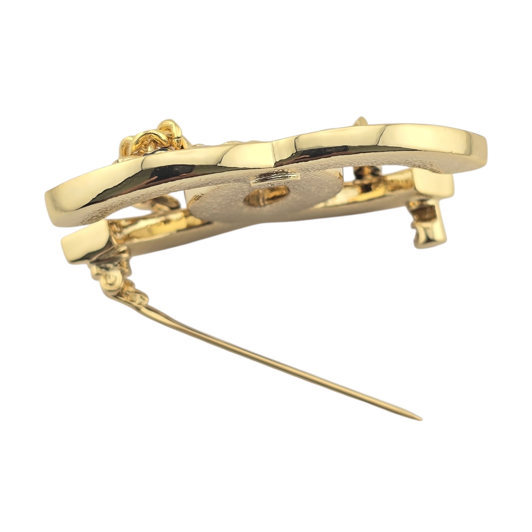 Chanel CC Metal Resin Star Logo Brooch Gold Black 2024 CHANEL