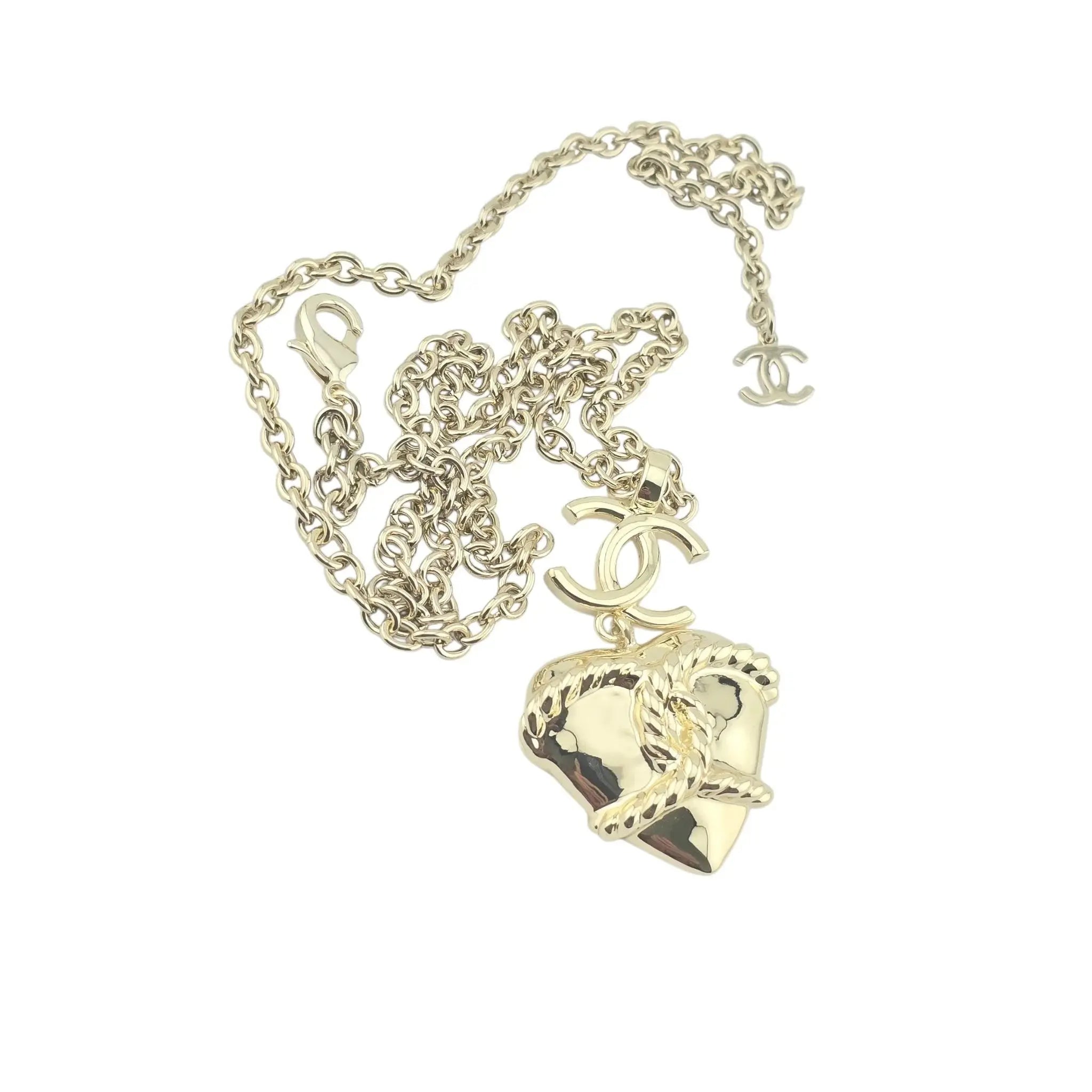 Chanel CC Gold Heart Pendant Necklace 2025 CHANEL
