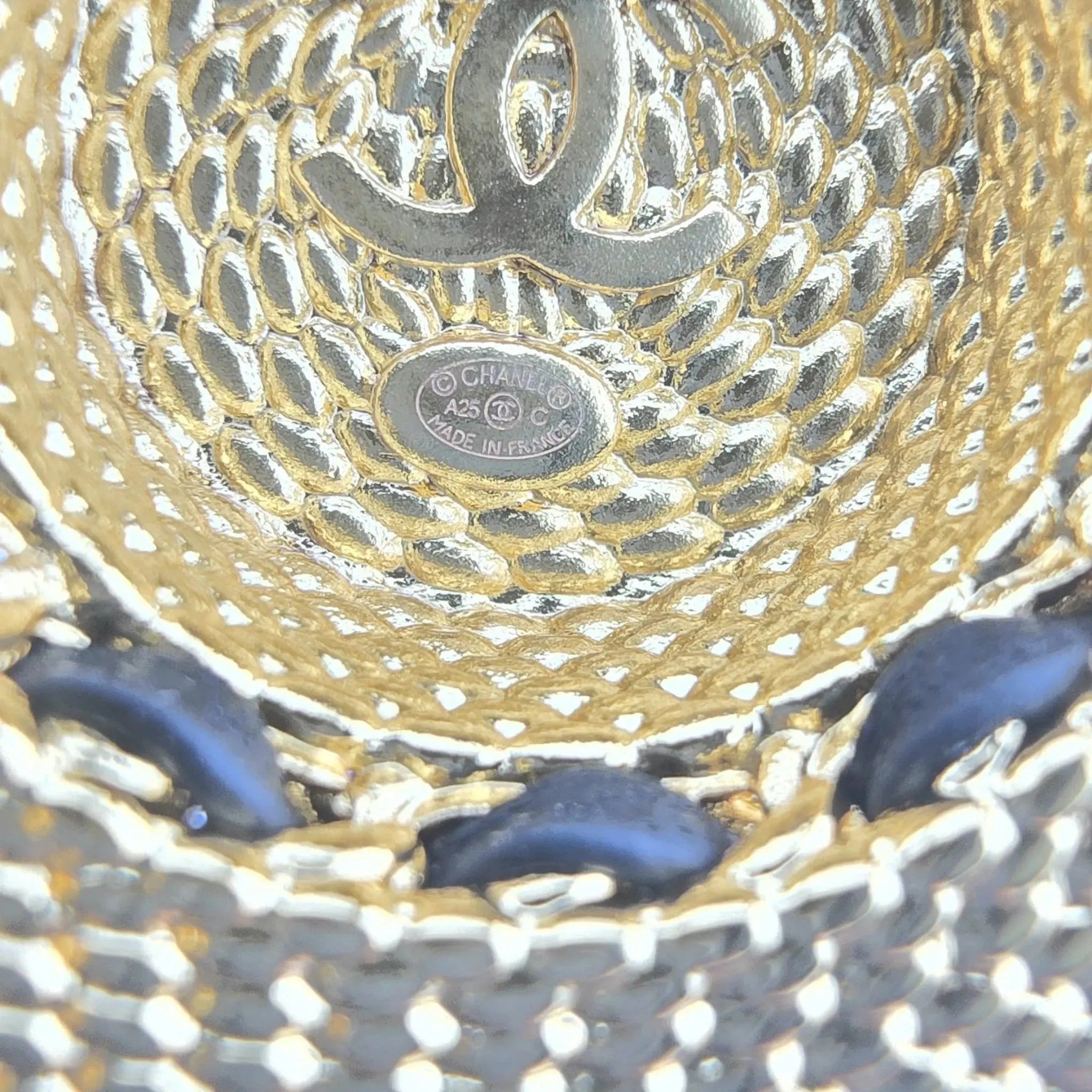 Chanel Straw Hat Gold Logo Brooch 2025 CHANEL