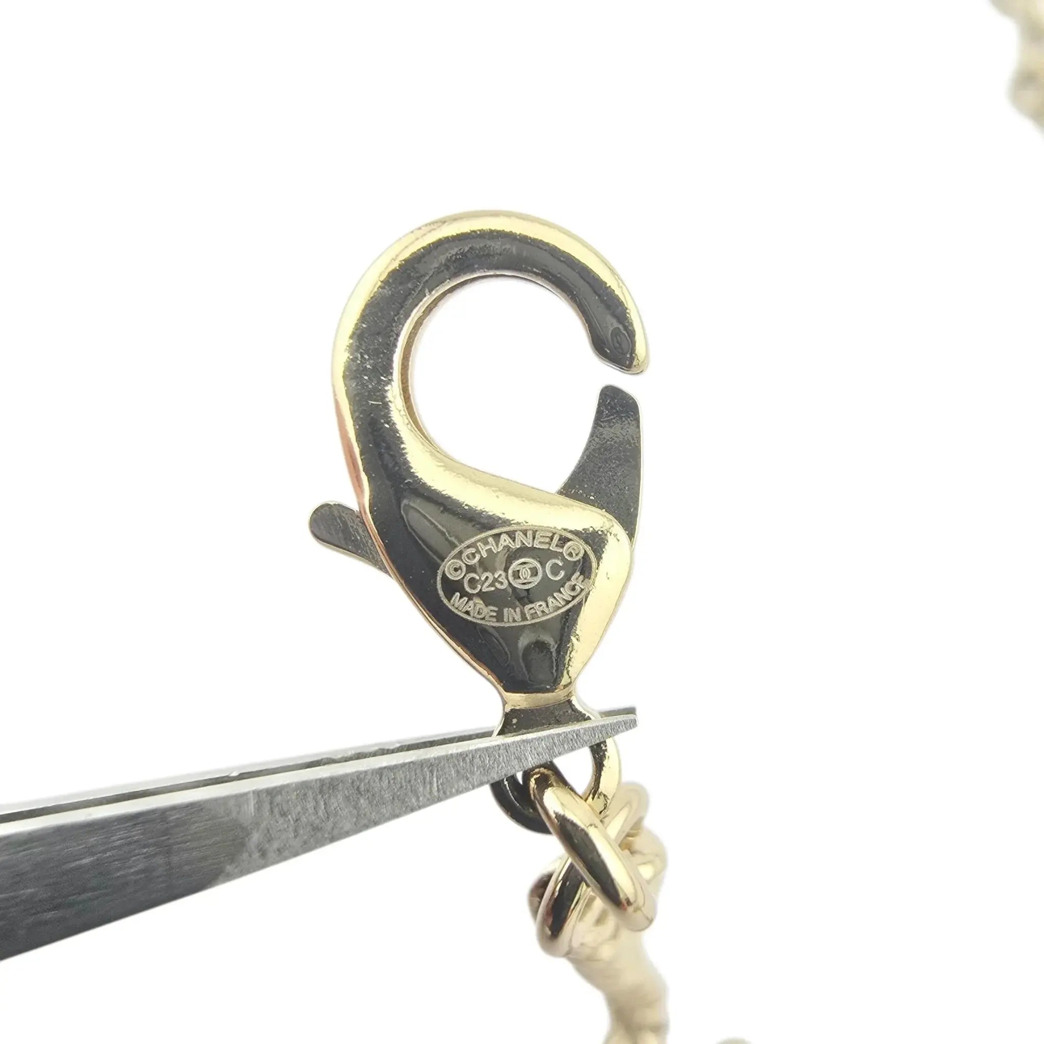 CHANEL CC Crystal Glass Heart Necklace Gold 2024 CHANEL