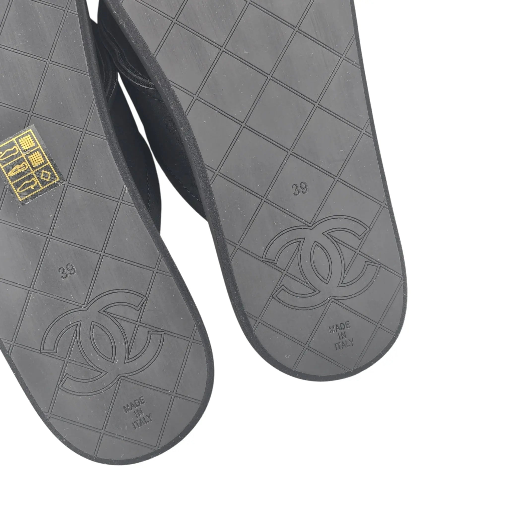 Chanel CC Black Fabric Thong Sandals 39 UK6 CHANEL