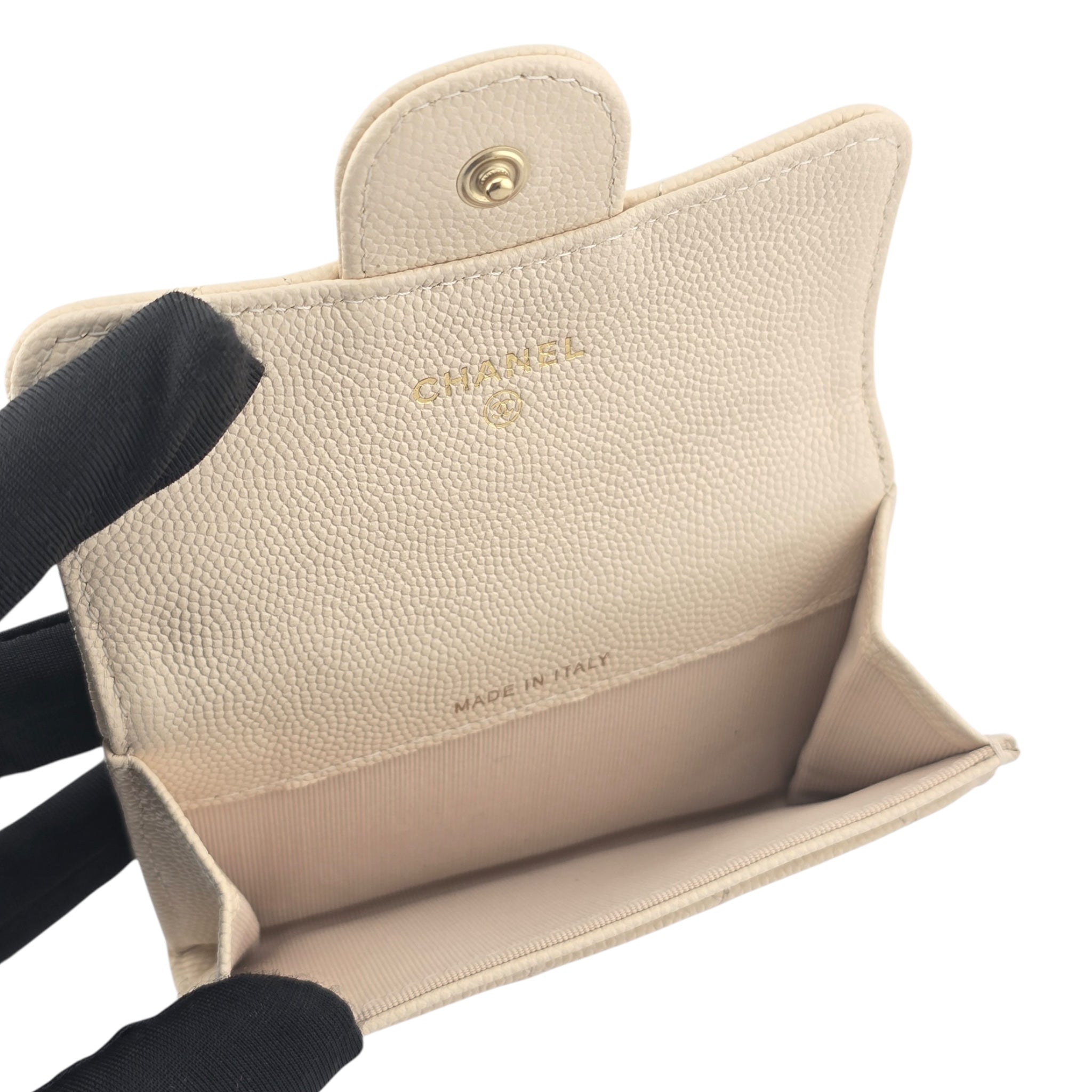 Chanel CC Caviar Beige Classic Flap Cardholder CHANEL