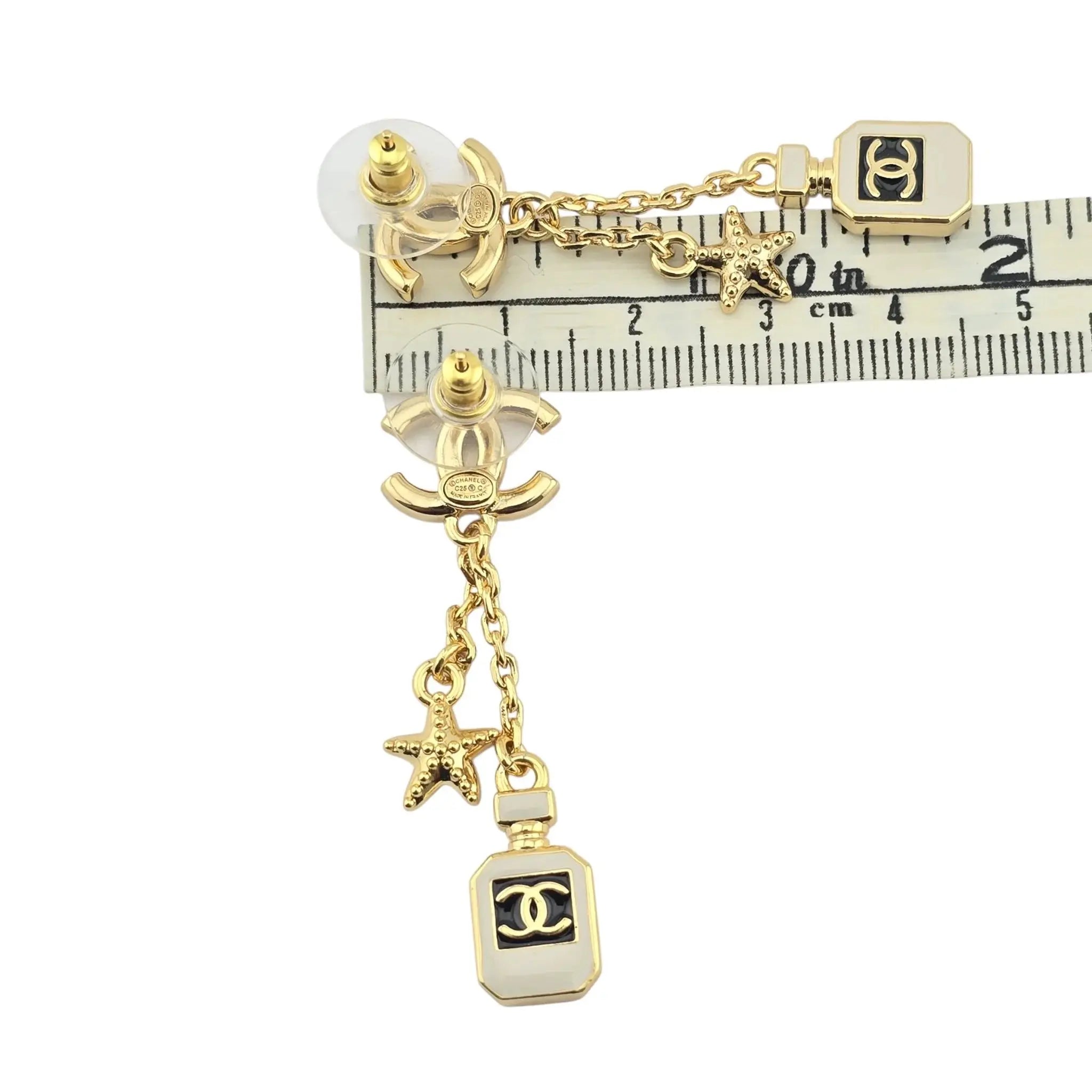 Chanel CC Chain Drop Perfume Star Earrings 2025 CHANEL