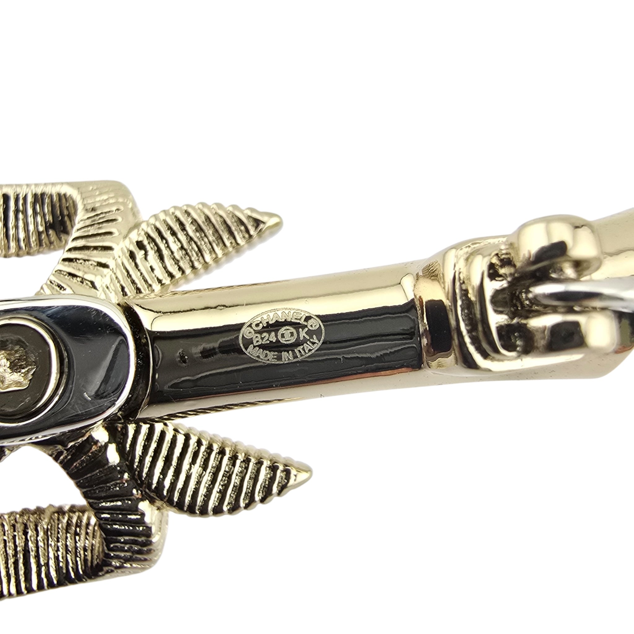 Chanel CC Gold Crystal Leaf Brooch 2024