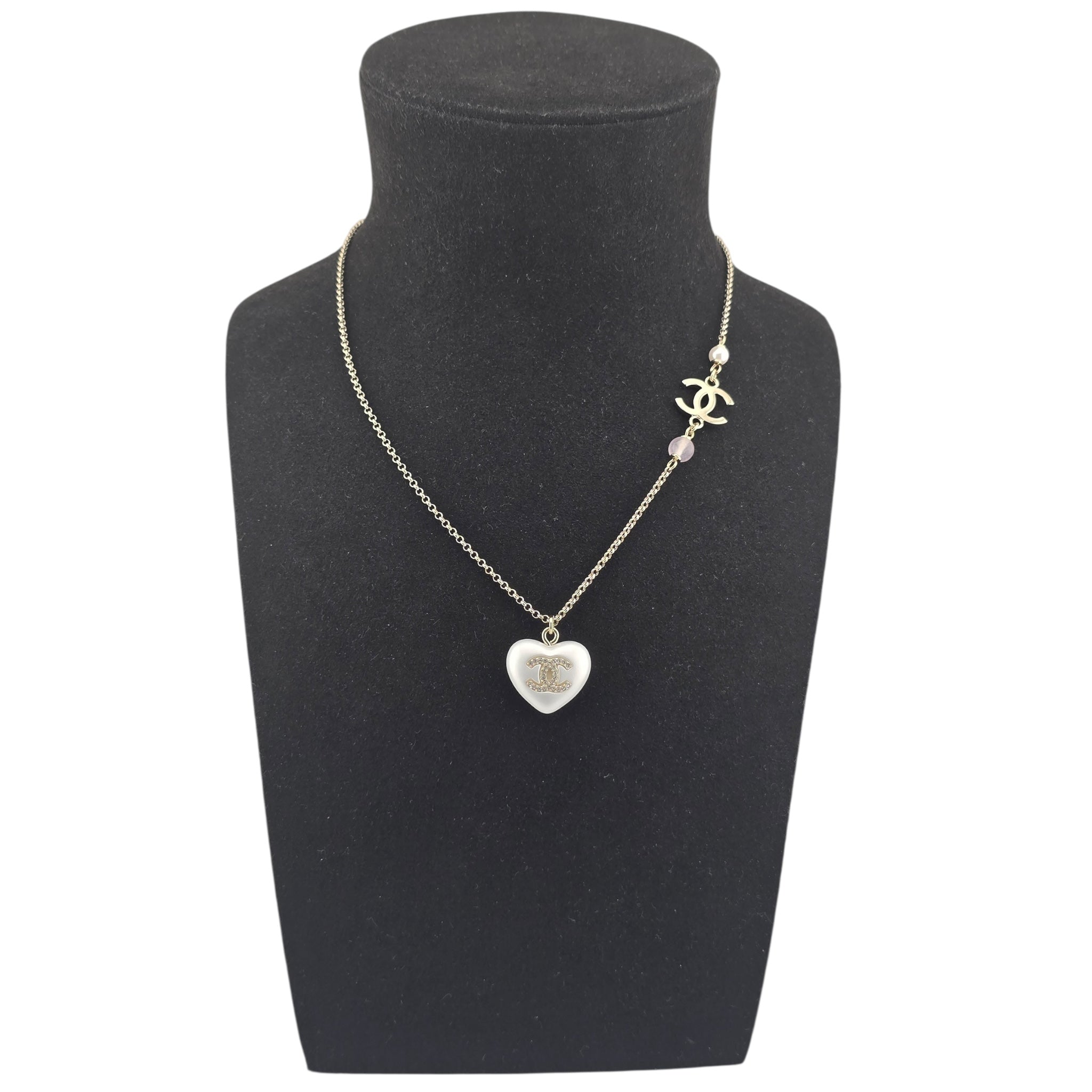 Chanel CC Pearl Crystal Heart Gold Necklace A21