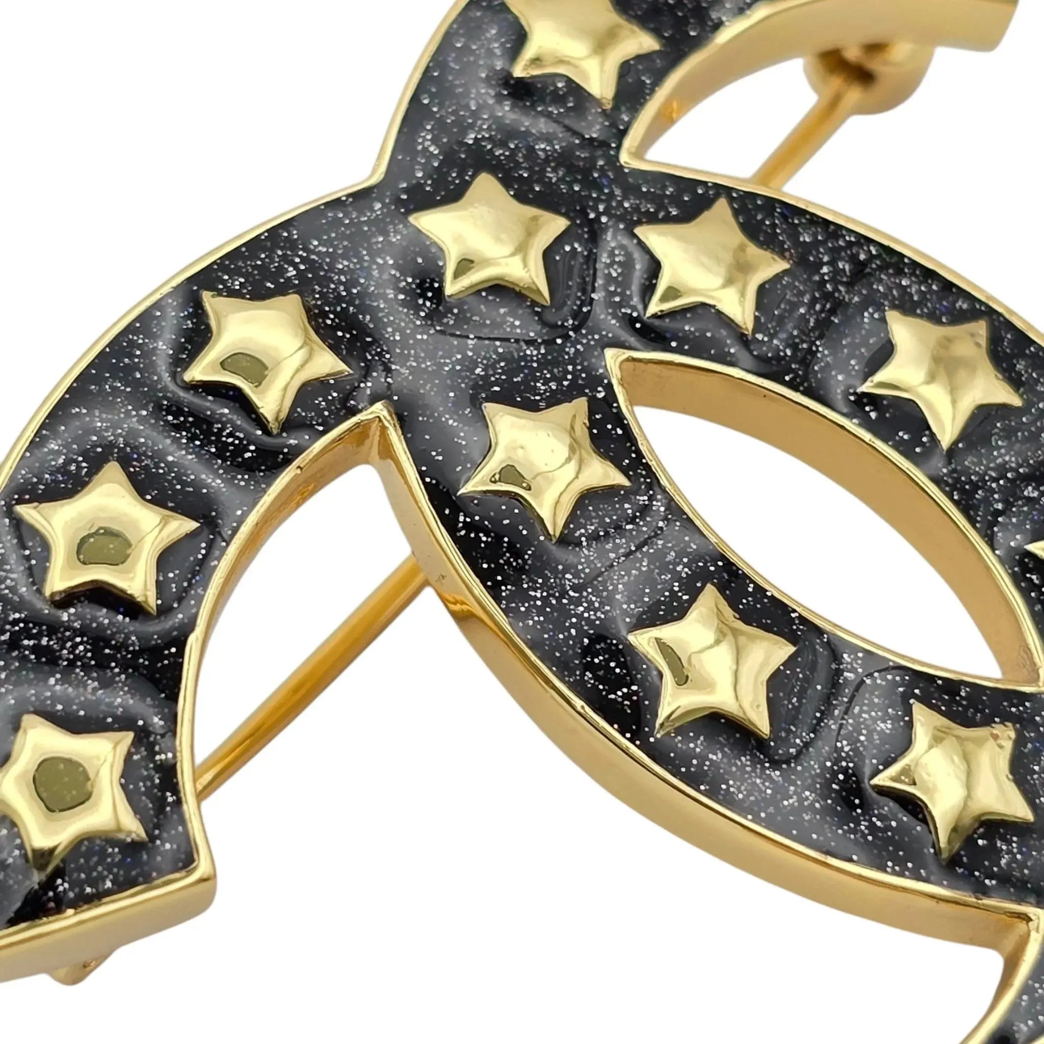 Chanel Metal Resin CC Star Logo Brooch Gold Black 2024 CHANEL