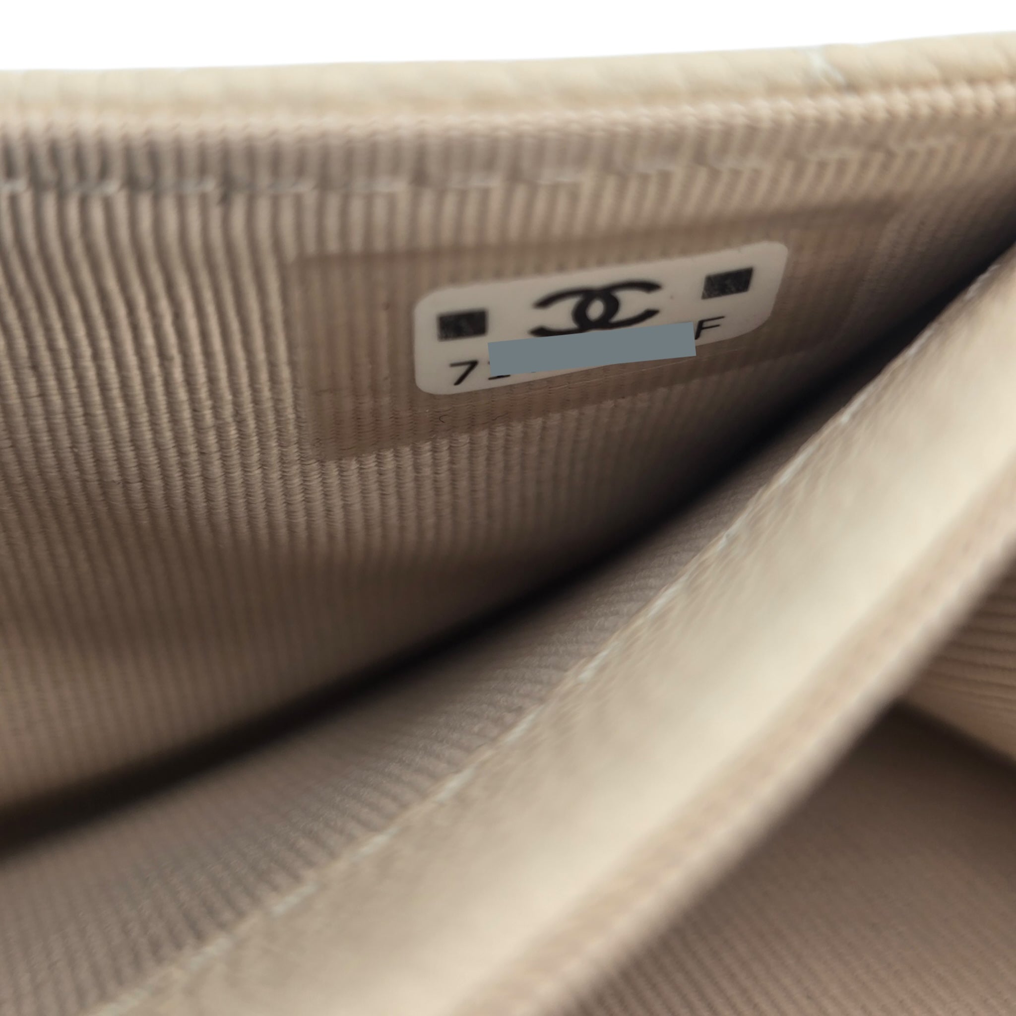 Chanel CC Caviar Beige Classic Flap Cardholder CHANEL