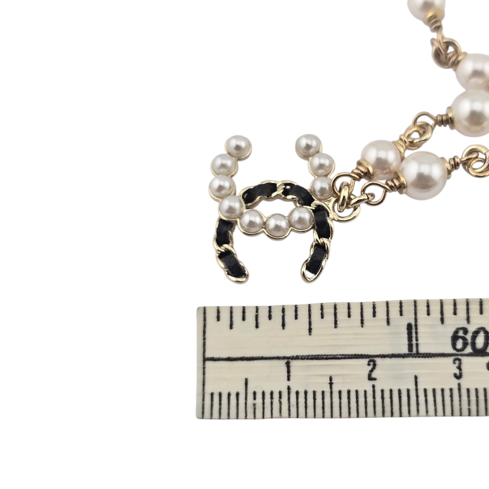 Chanel CC Gold Faux Pearl Pendant Necklace 2025