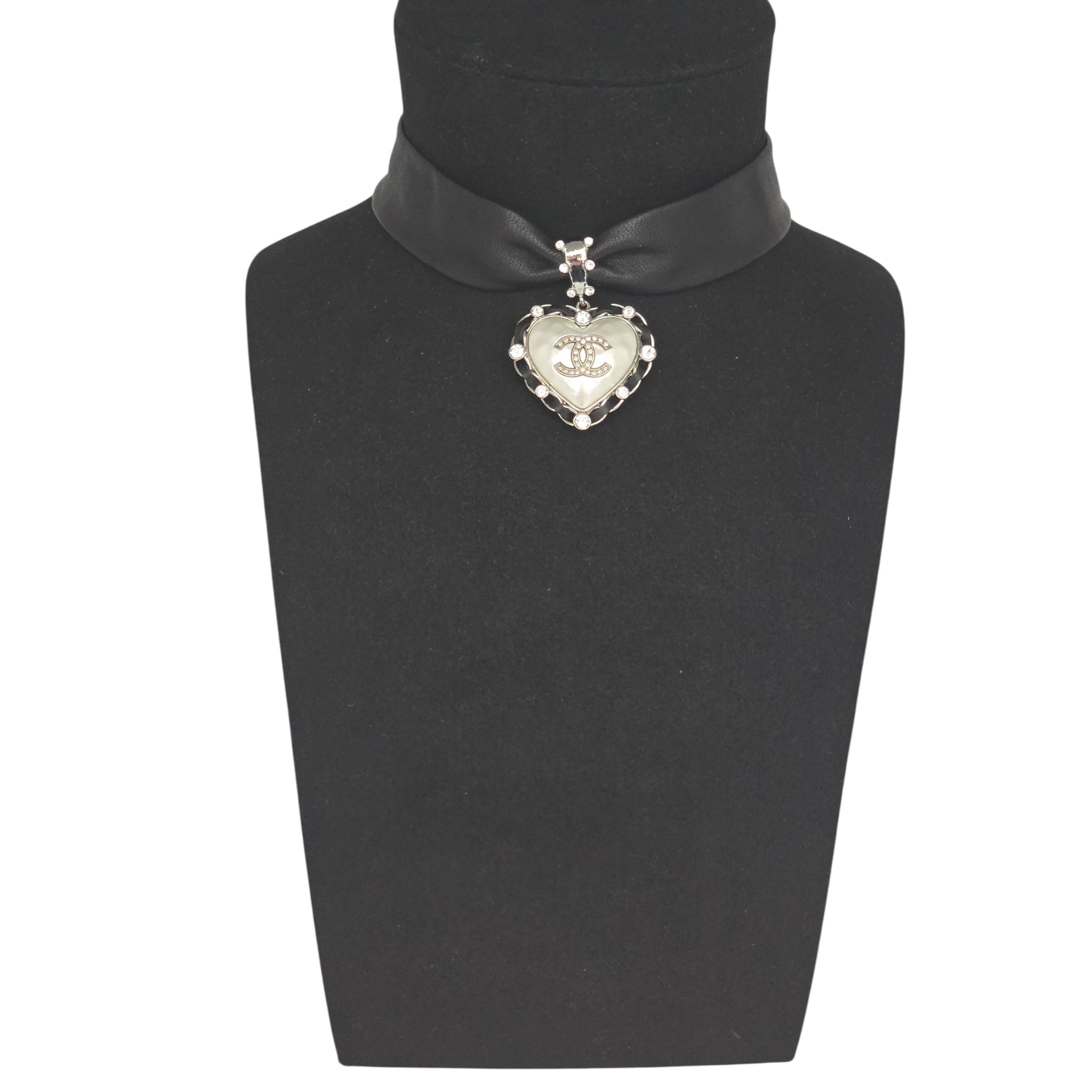 Chanel CC Lambskin Crystal Heart Choker Necklace Ruthenium Black CHANEL