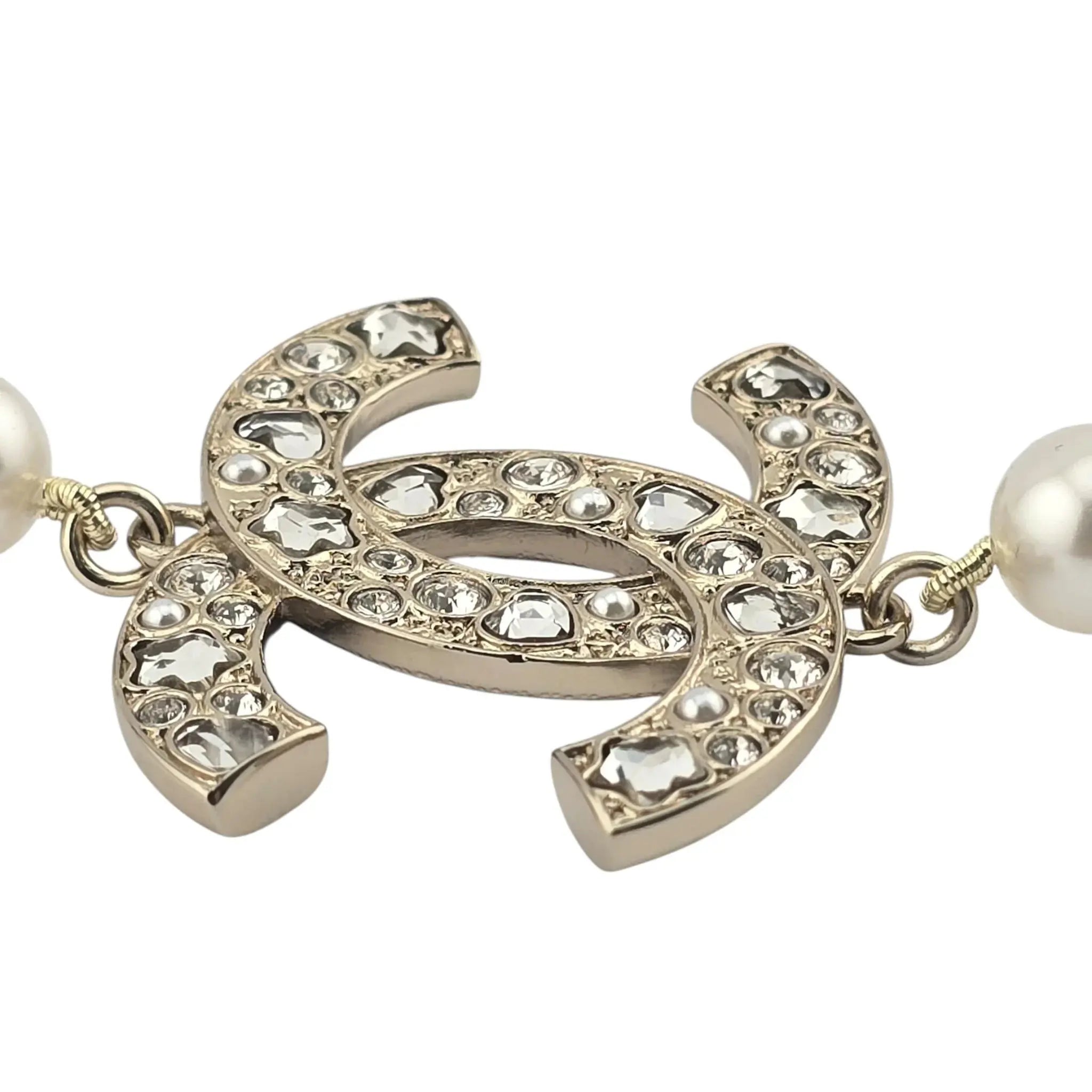 Chanel CC Faux Pearl Gold Necklace 2025 CHANEL