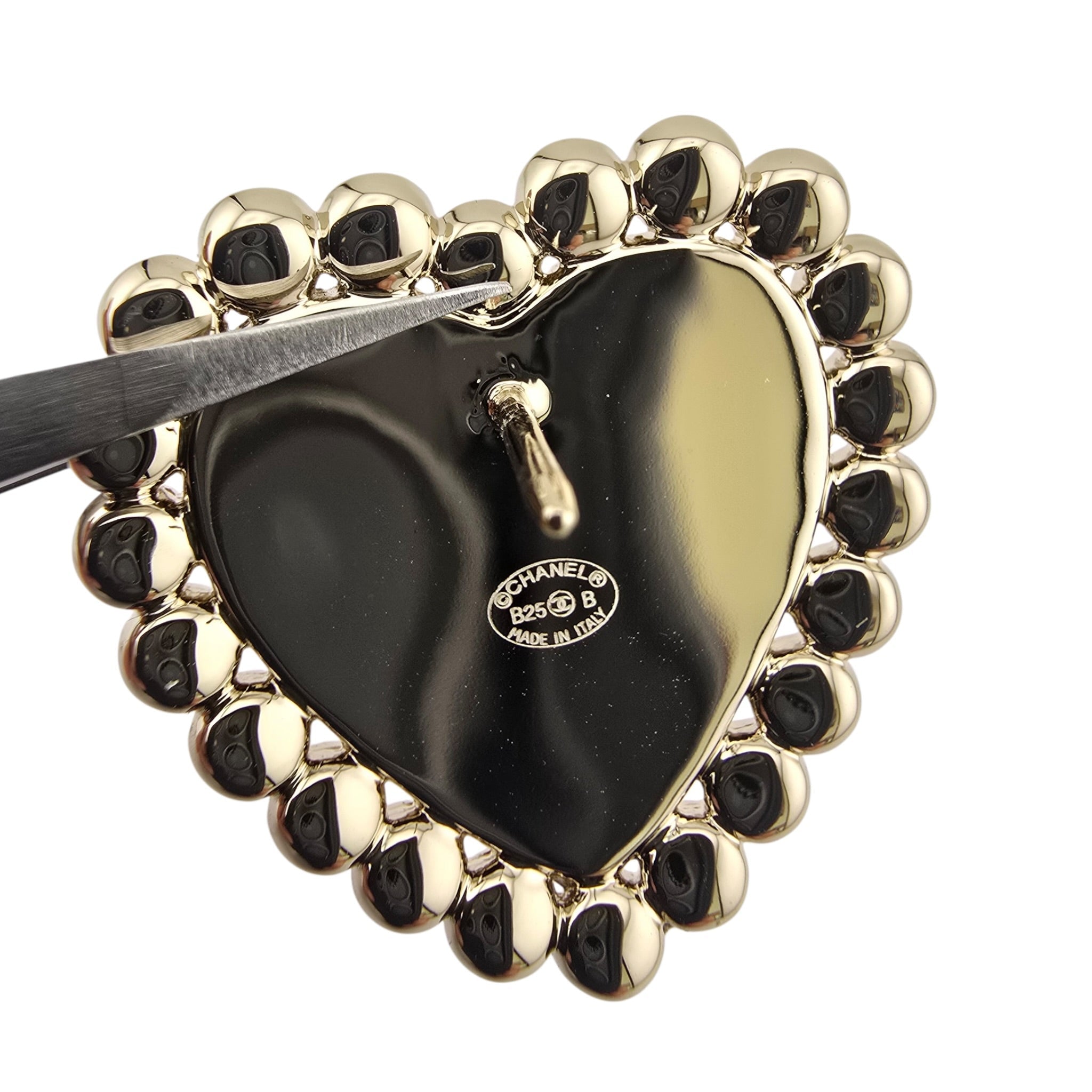 Chanel CC Black Gold Heart Faux Pearl Pin Brooch 2025 CHANEL